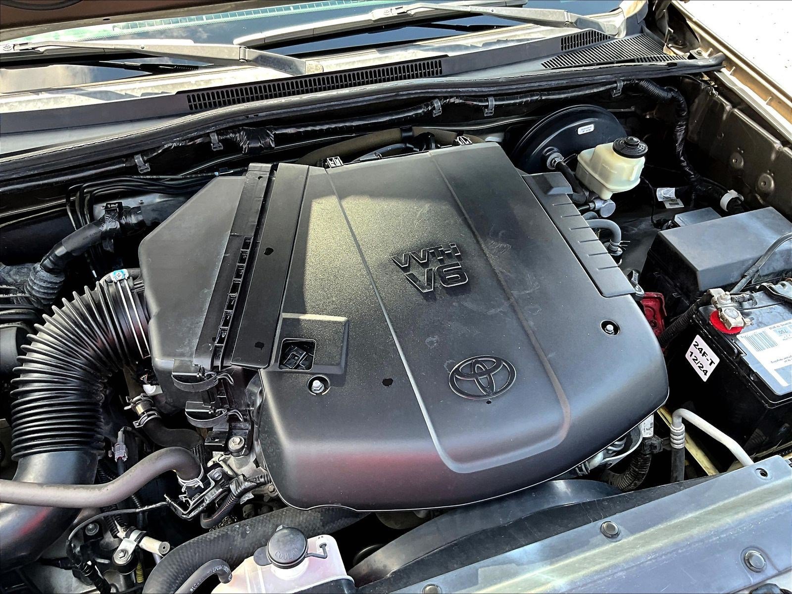 2015 Toyota Tacoma PreRunner - Photo 34
