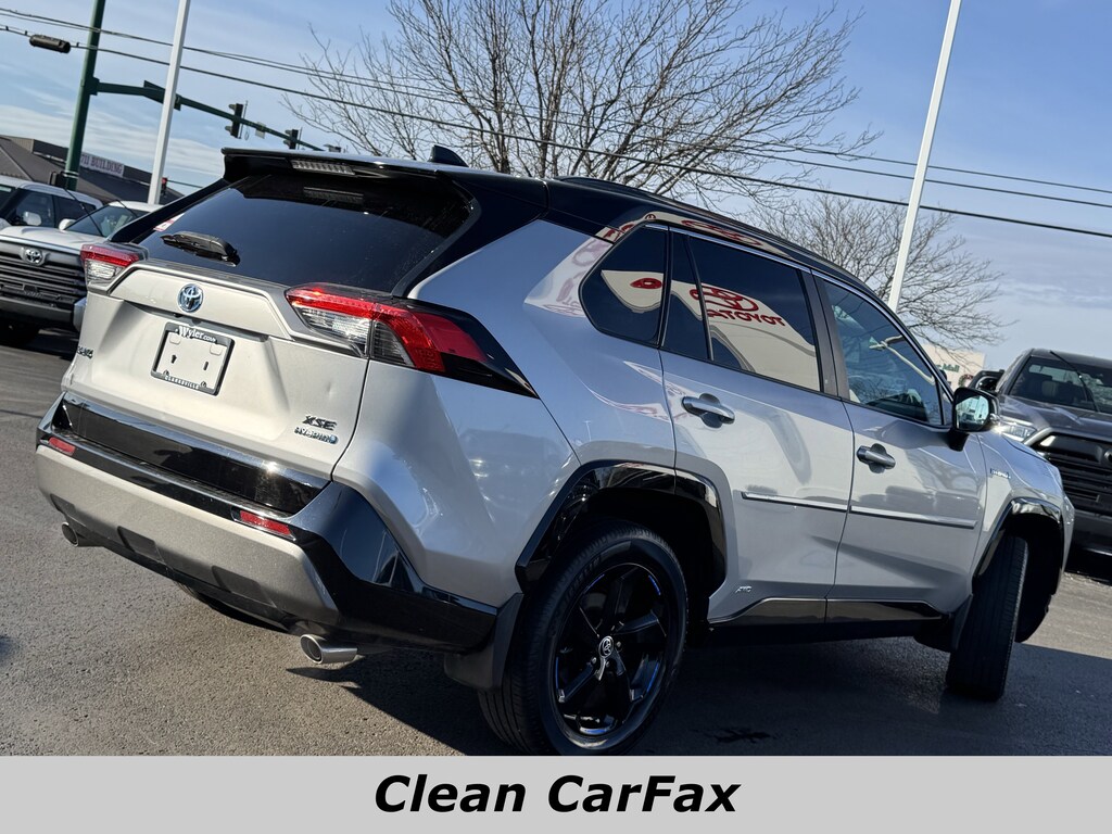 Used 2021 Toyota RAV4 Hybrid XSE SUV