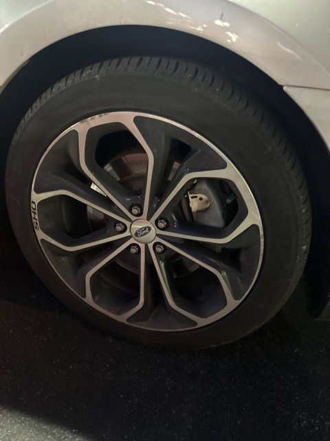 2018 Ford Taurus SHO photo 3