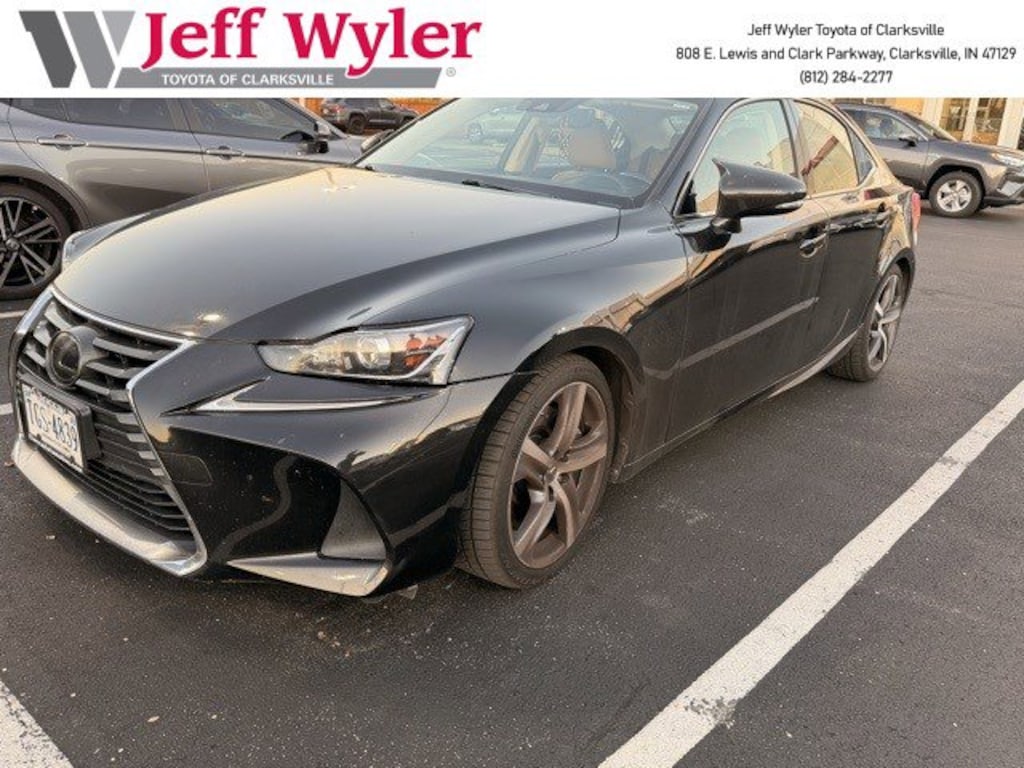 Used 2018 Lexus IS 300  Sedan