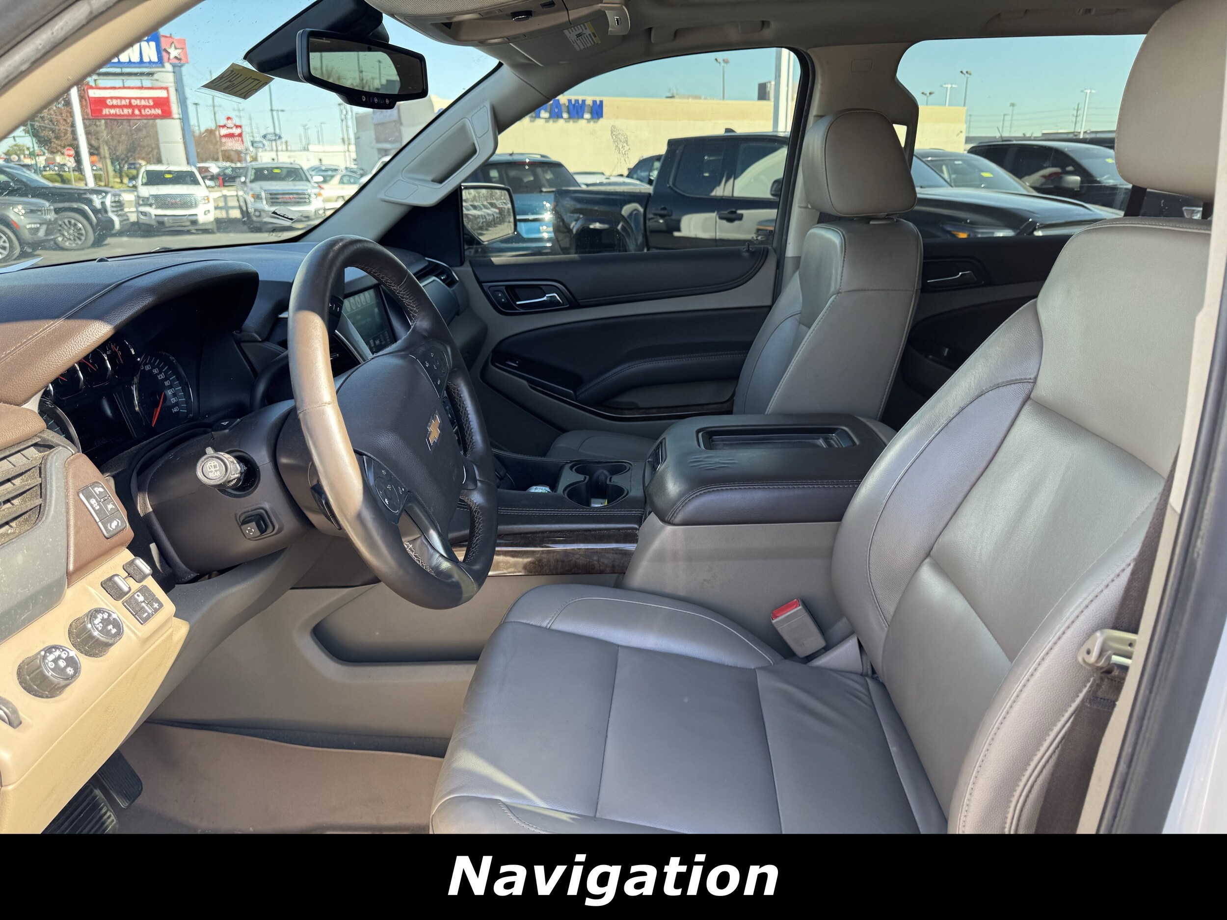 2020 Chevrolet Tahoe LT photo 3