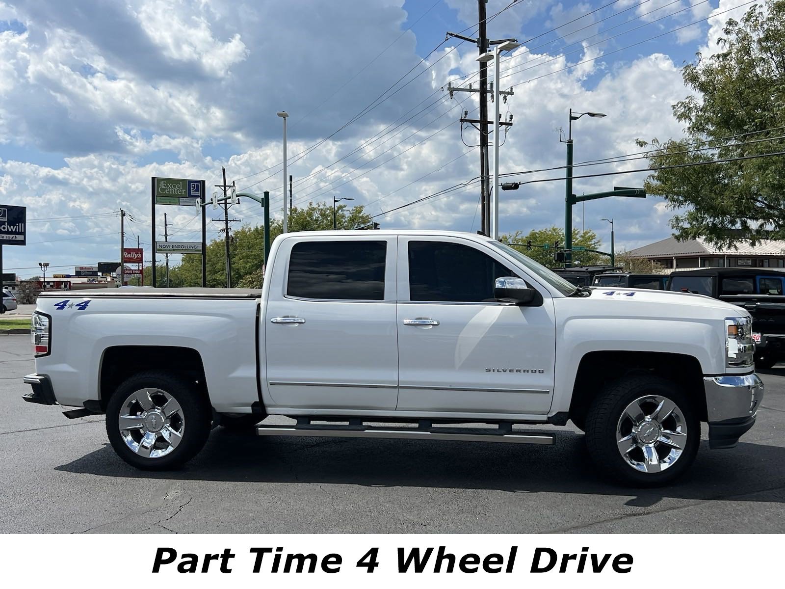 Used 2018 Chevrolet Silverado 1500 LTZ with VIN 3GCUKSEC7JG409443 for sale in Clarksville, IN