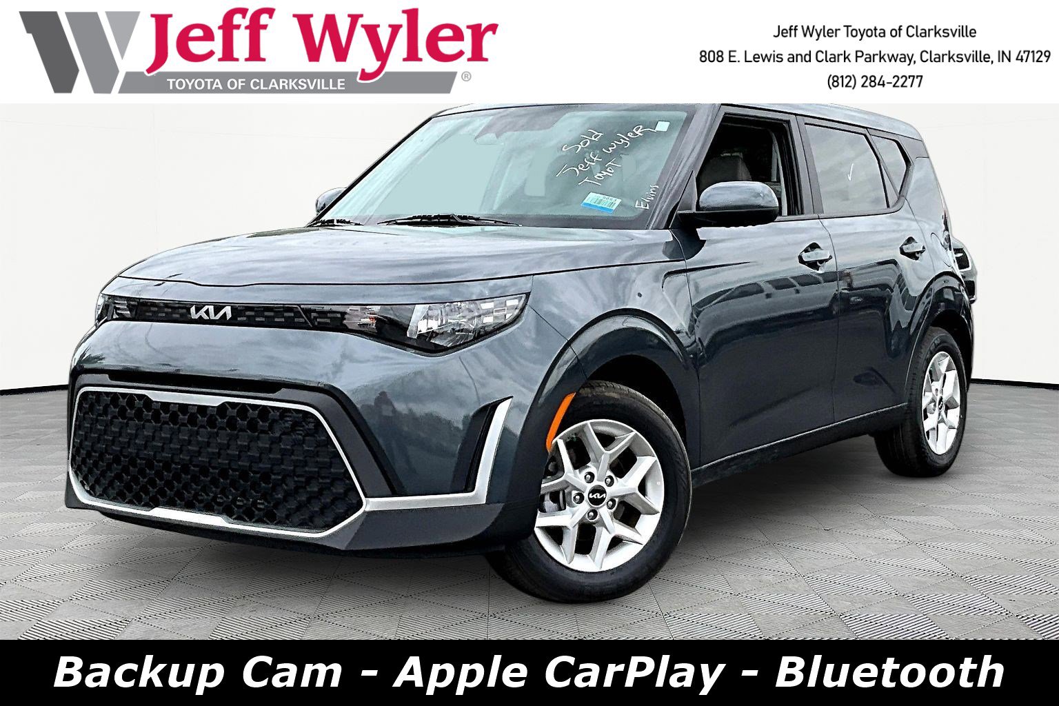 2025 Kia Soul 2.0L LX IVT's photo