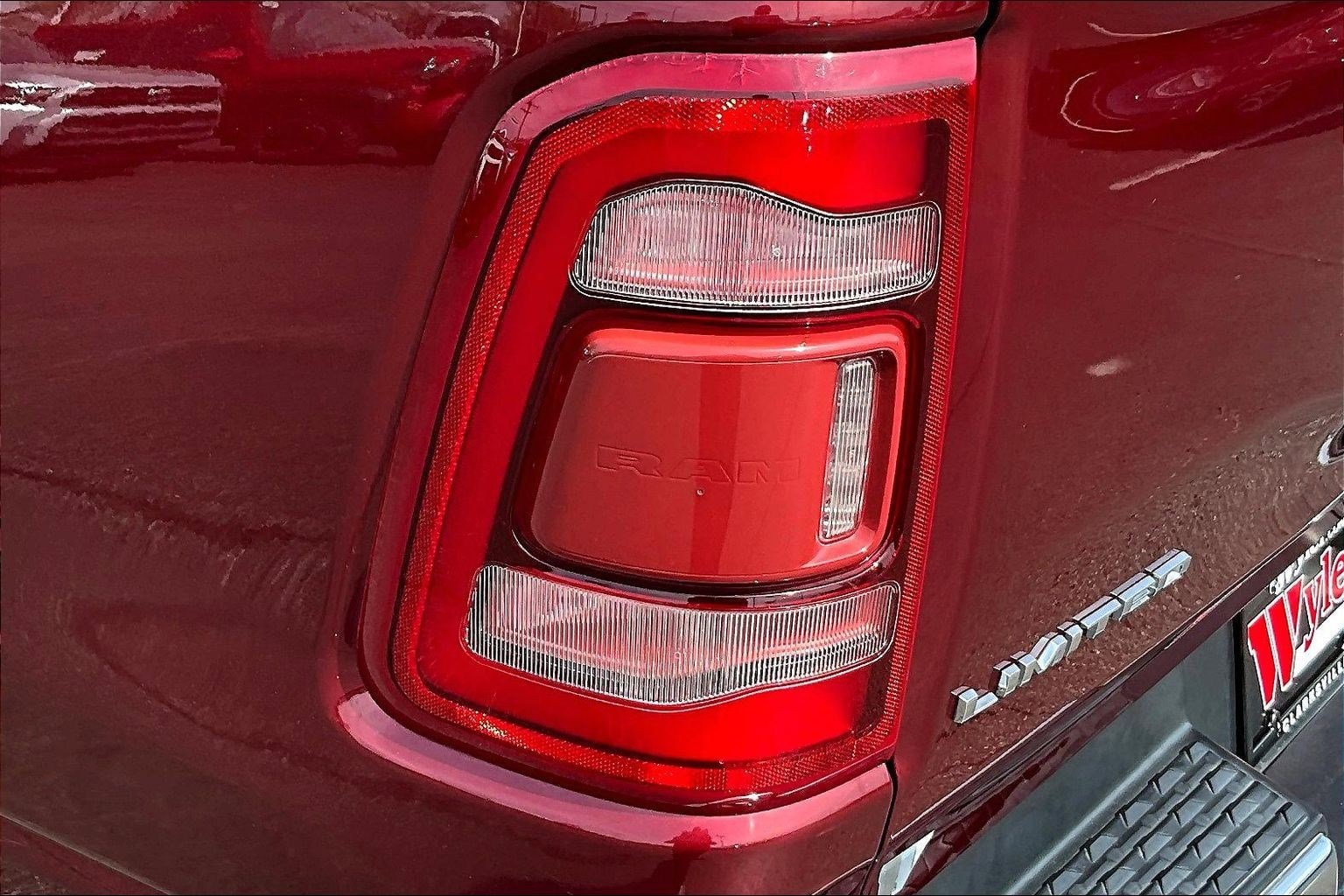 2022 RAM Ram 1500 Pickup Limited - Photo 24