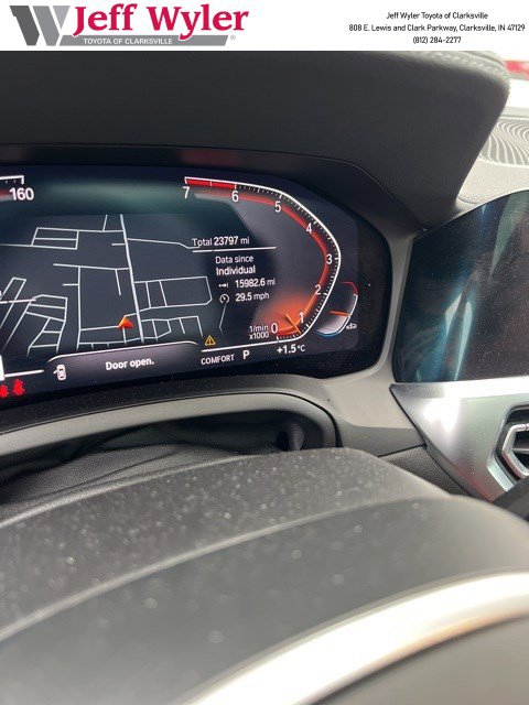 2022 BMW 3 Series 330i's photo