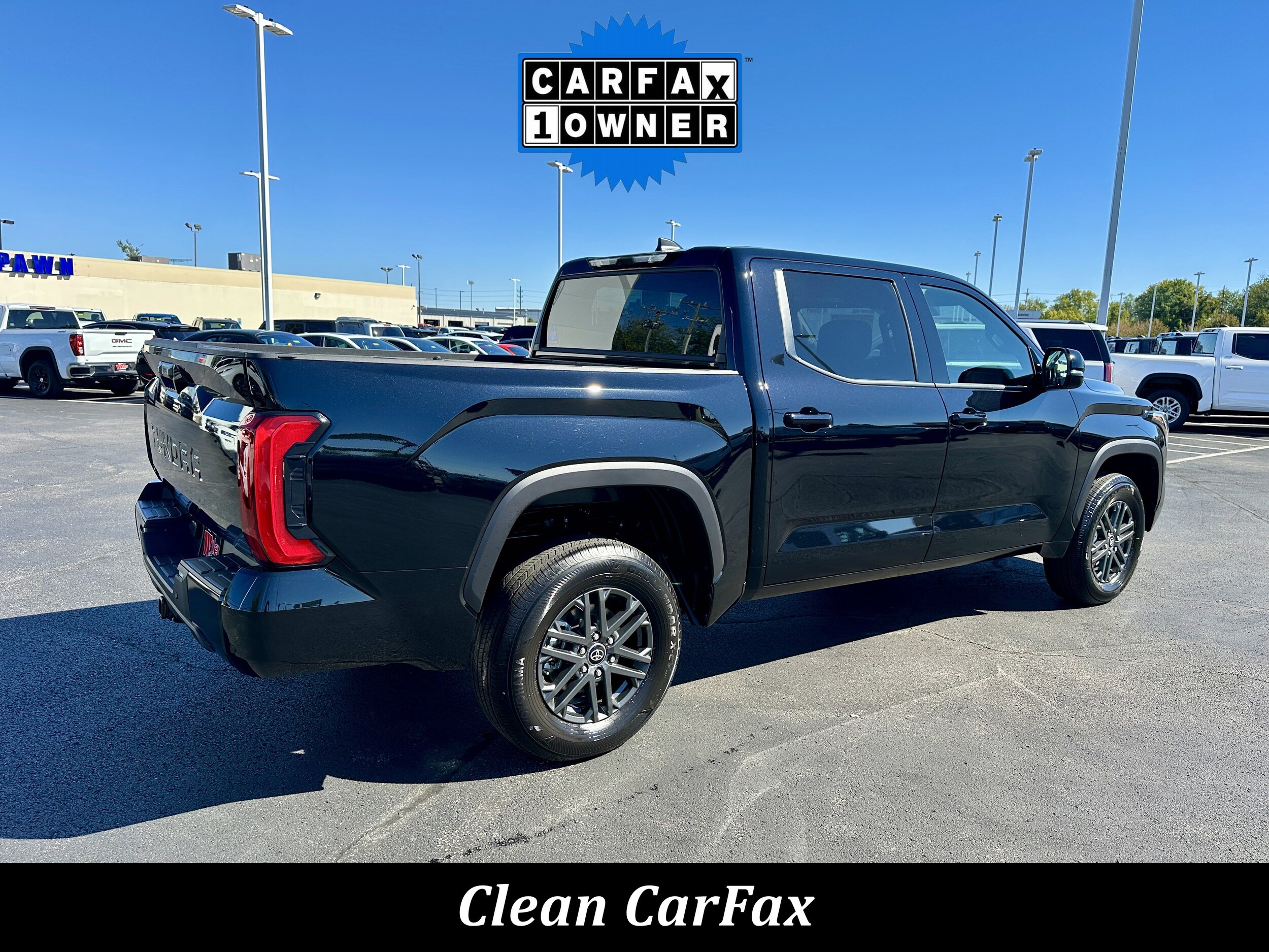 2025 Toyota Tundra SR5 CrewMax photo 2