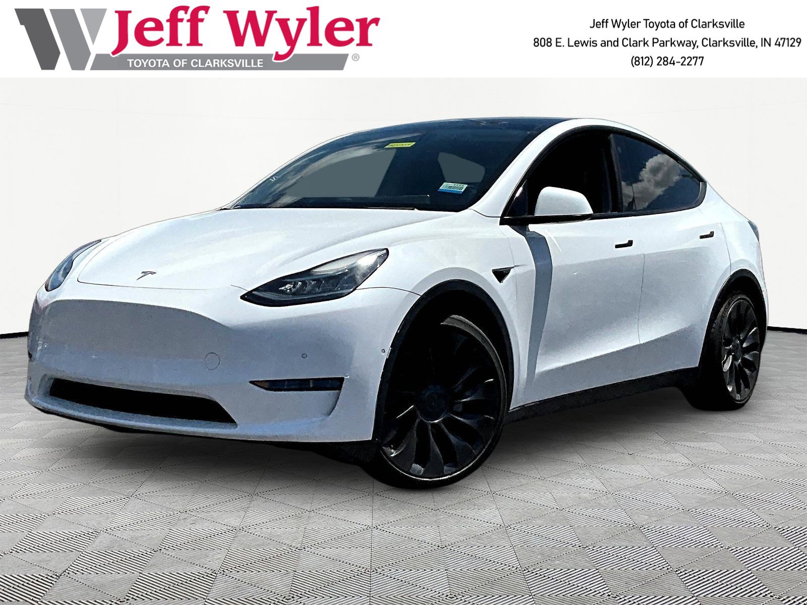 2022 Tesla Model Y Long Range Dual Motor All-Wheel Drive's photo