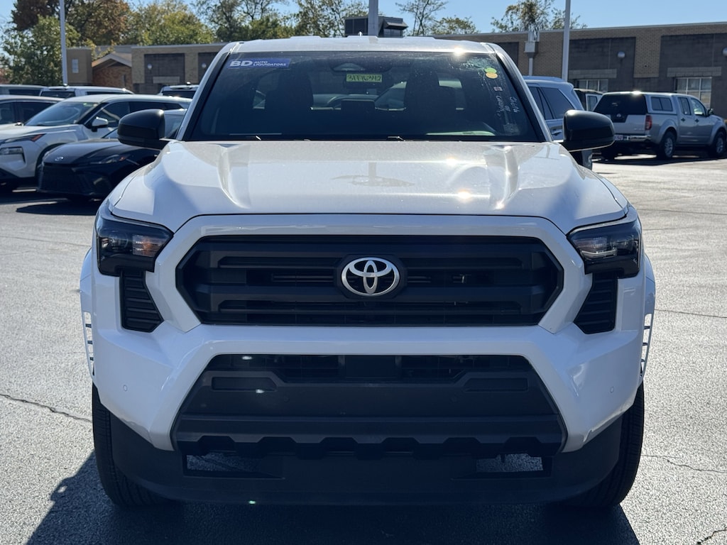Used 2024 Toyota Tacoma SR Truck Double Cab