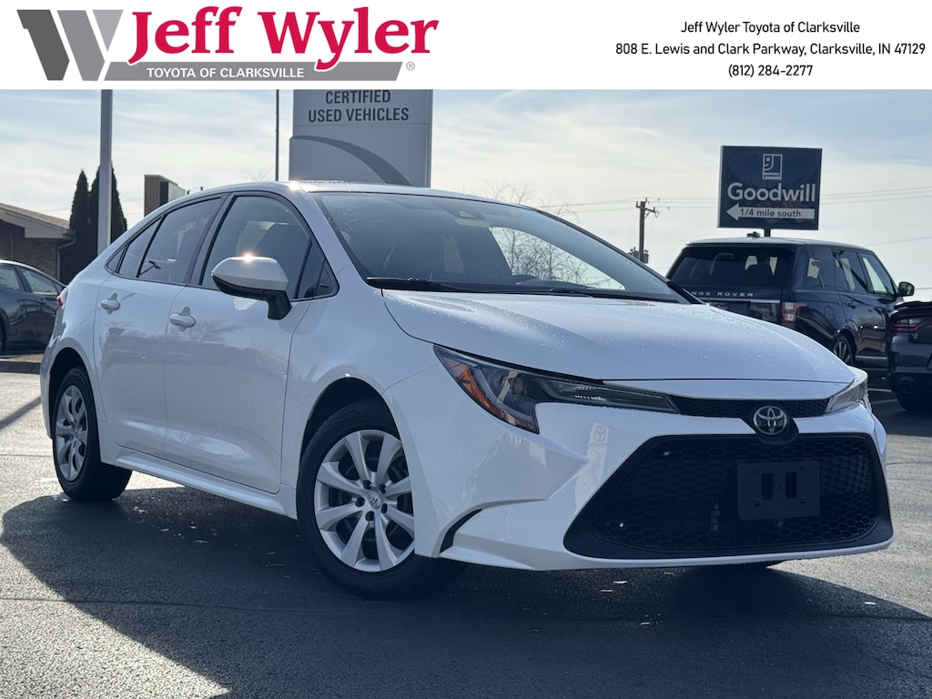 Used 2021 Toyota Corolla LE Sedan