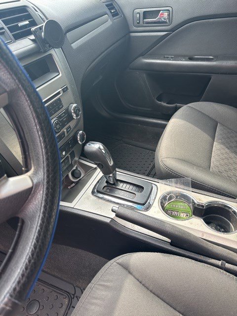 Used 2012 Ford Fusion SE with VIN 3FAHP0HA0CR326273 for sale in Clarksville, IN