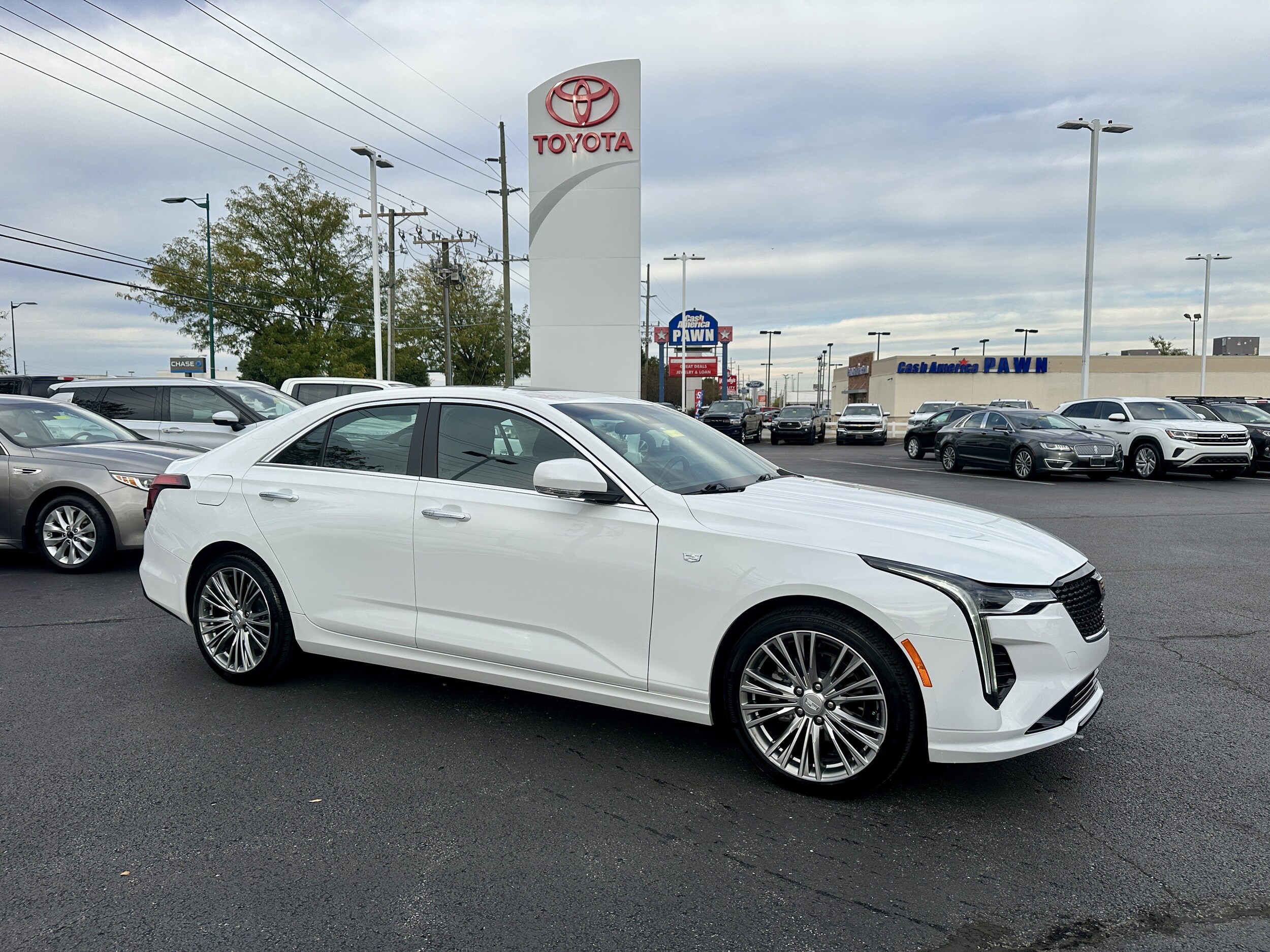 2020 Cadillac CT4 Premium Luxury photo 3