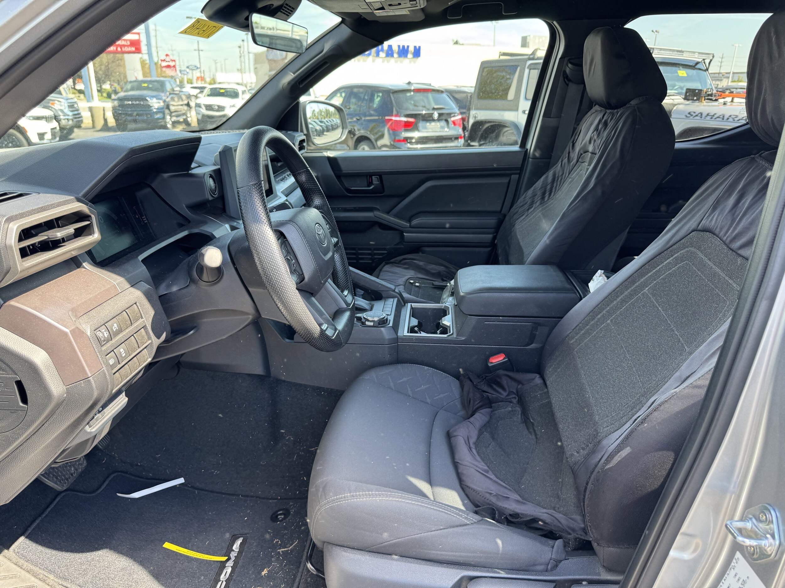 2025 Toyota Tacoma Double Cab photo 4