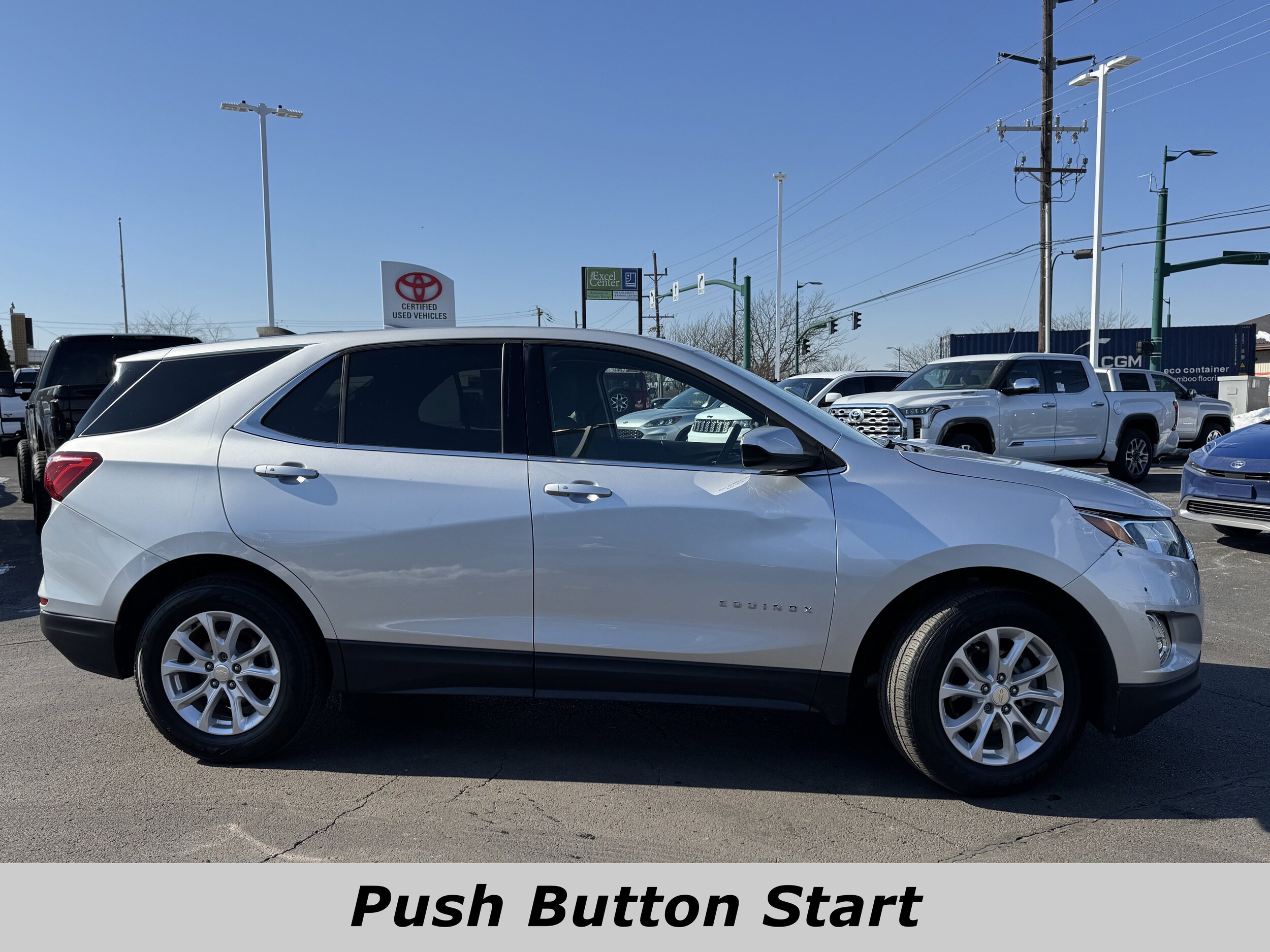 Used 2019 Chevrolet Equinox LT with VIN 3GNAXKEV0KS629437 for sale in Clarksville, IN