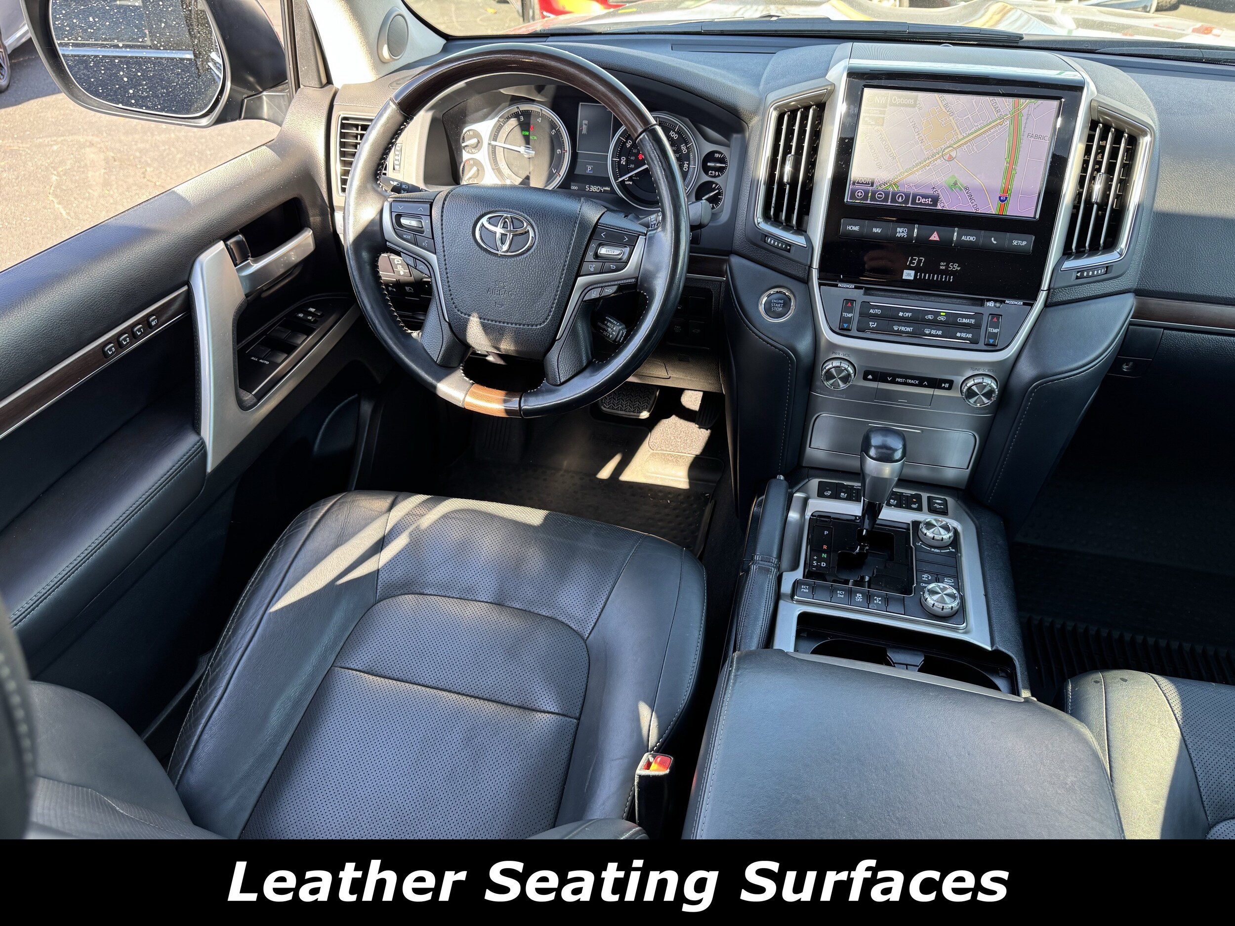 2020 Toyota Land Cruiser Base photo 4