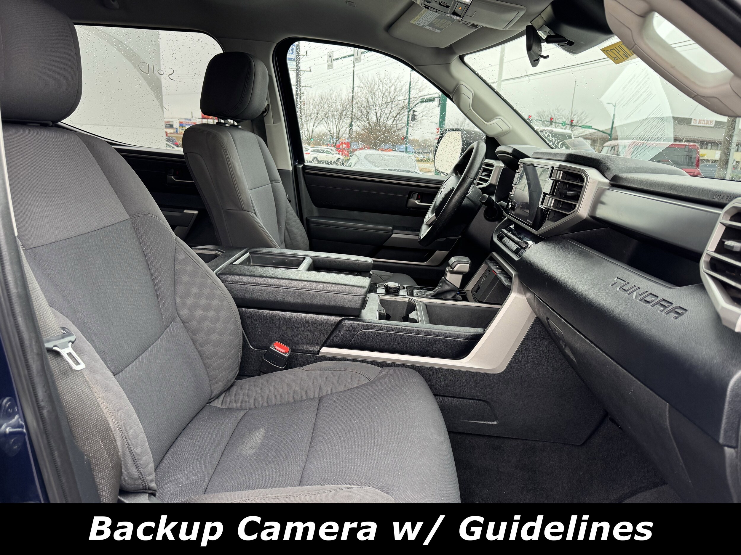 2022 Toyota Tundra SR5 CrewMax photo 4