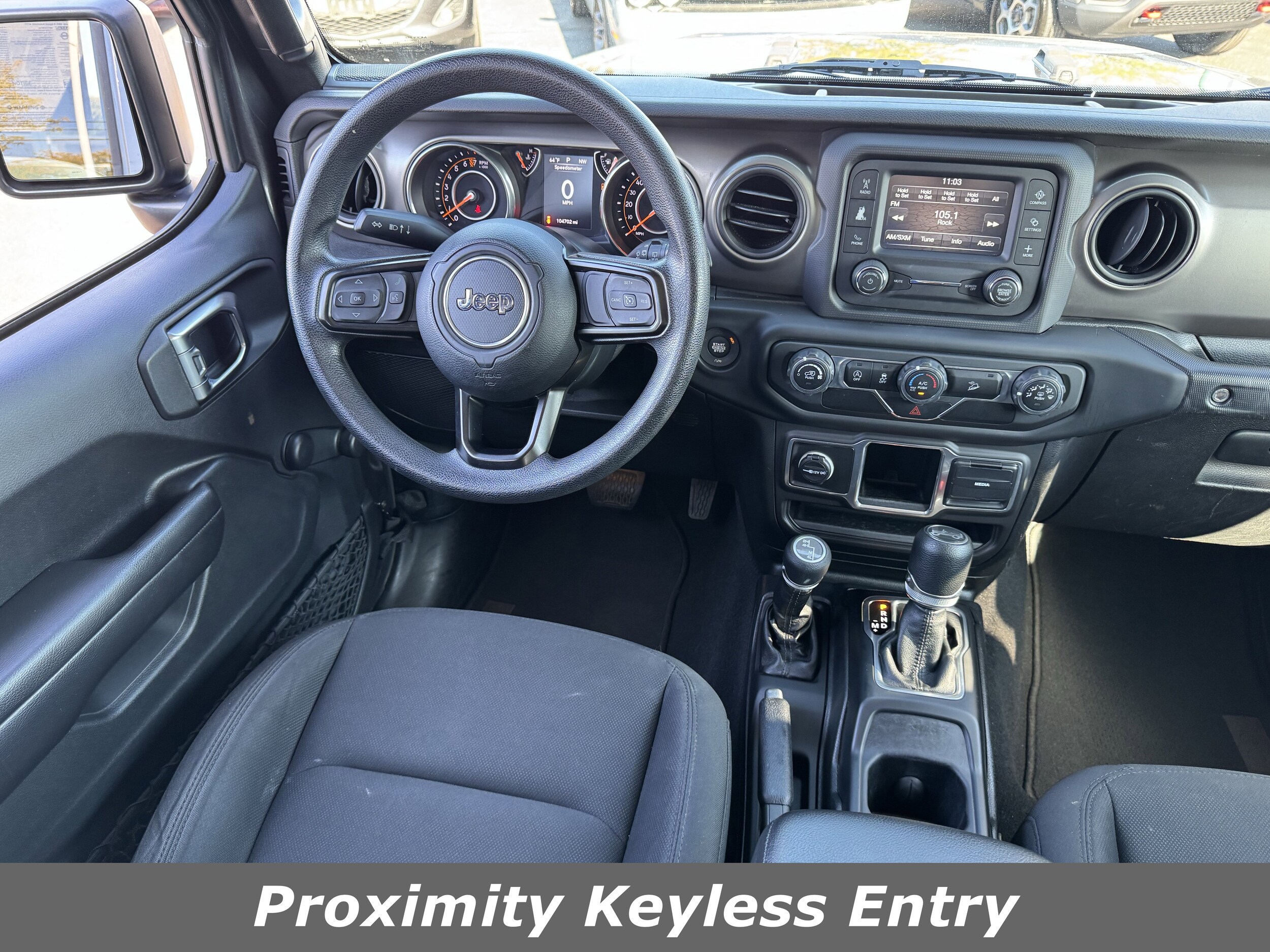 2018 Jeep Wrangler Unlimited Sport photo 4