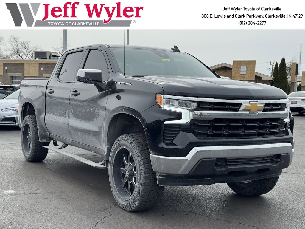 Used 2024 Chevrolet Silverado 1500 LT Truck Crew Cab