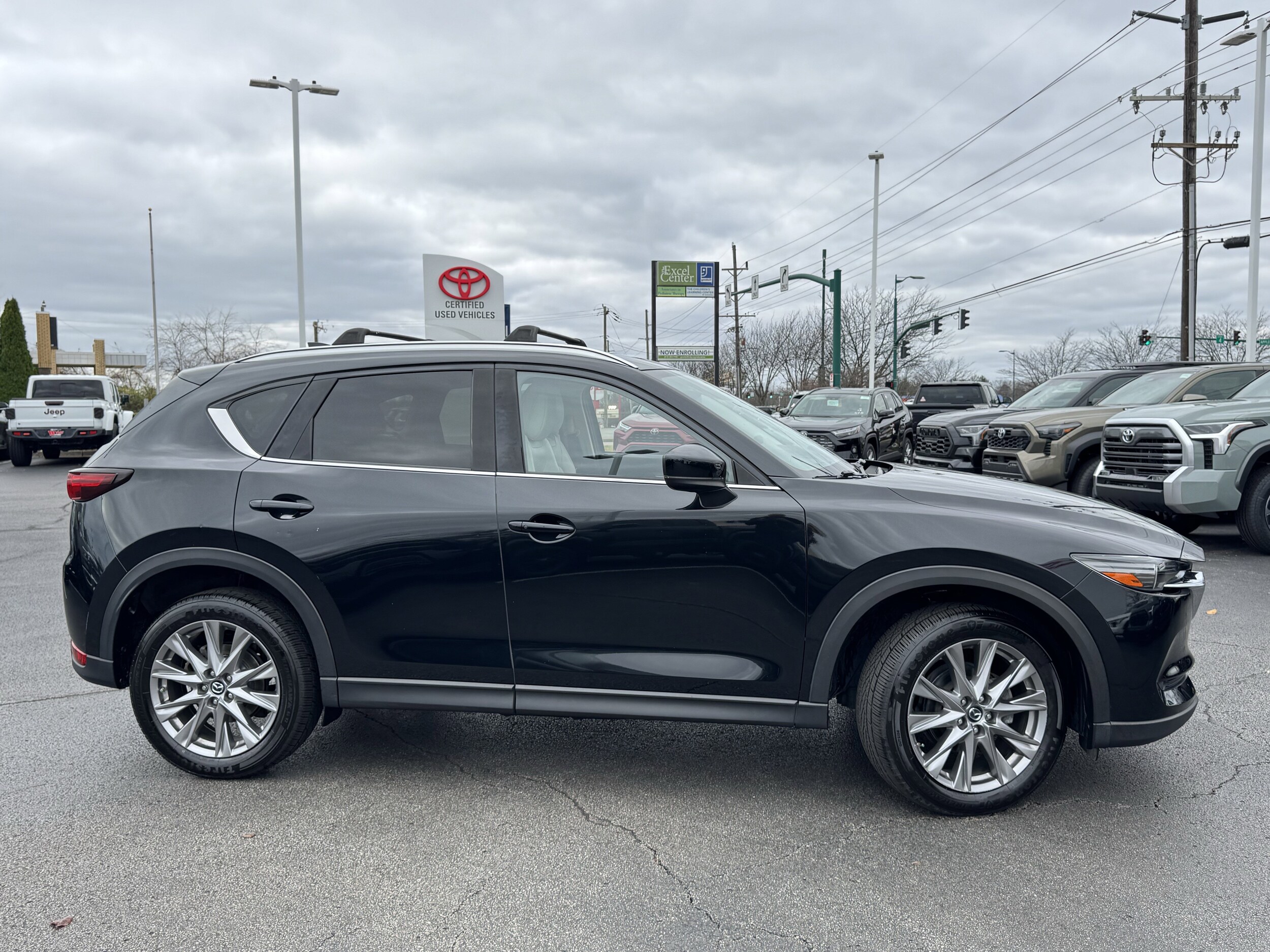 2020 Mazda CX-5 Grand Touring photo 2