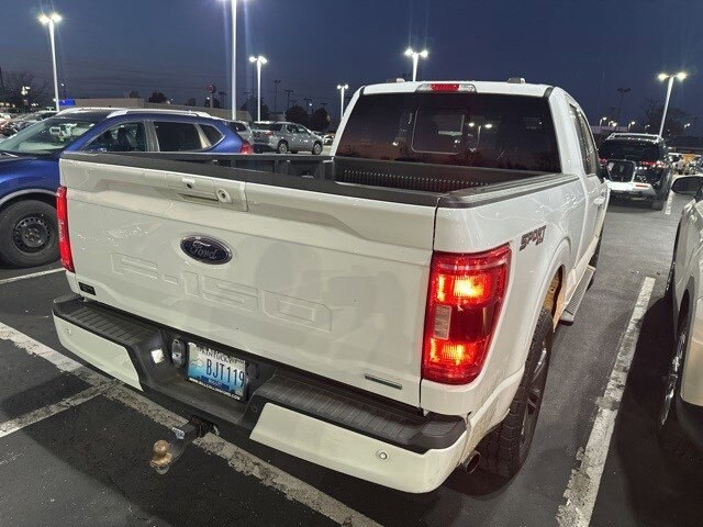 2021 Ford F-150 XLT photo 3