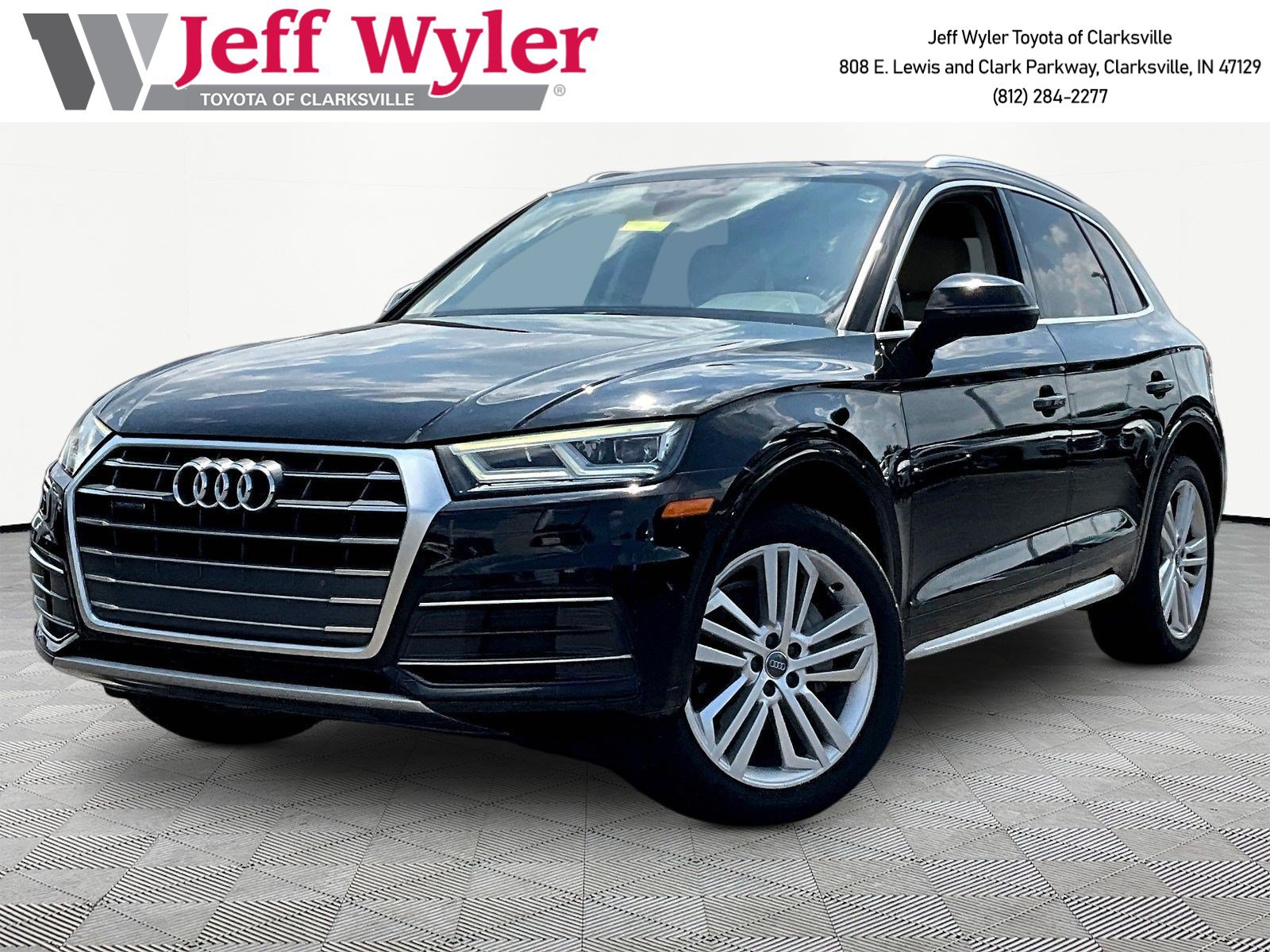 2018 Audi Q5 2.0T quattro S tronic Premium Plus's photo