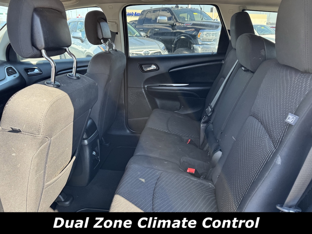 Used 2018 Dodge Journey SE SUV