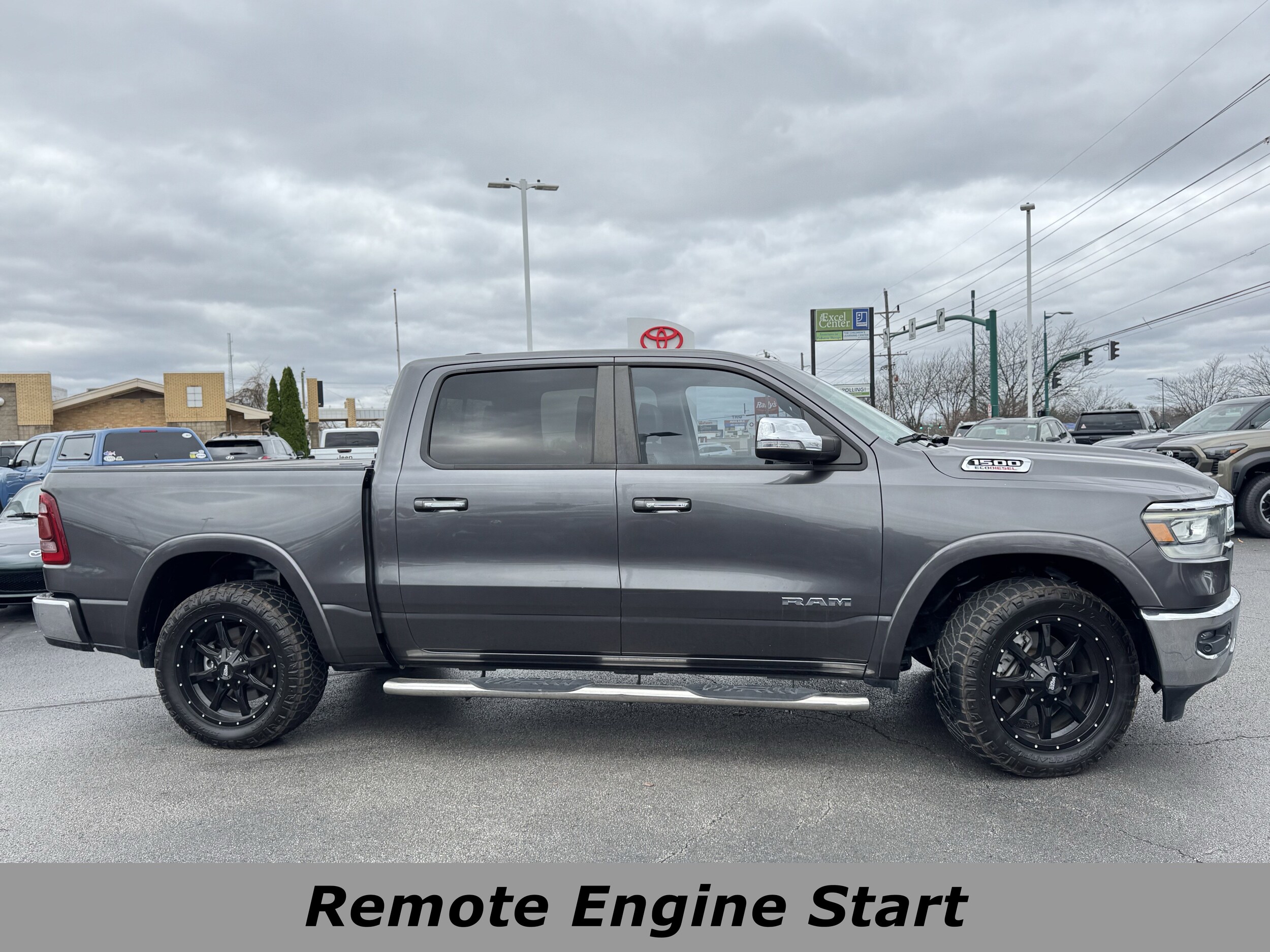 2020 Ram 1500 Laramie photo 2