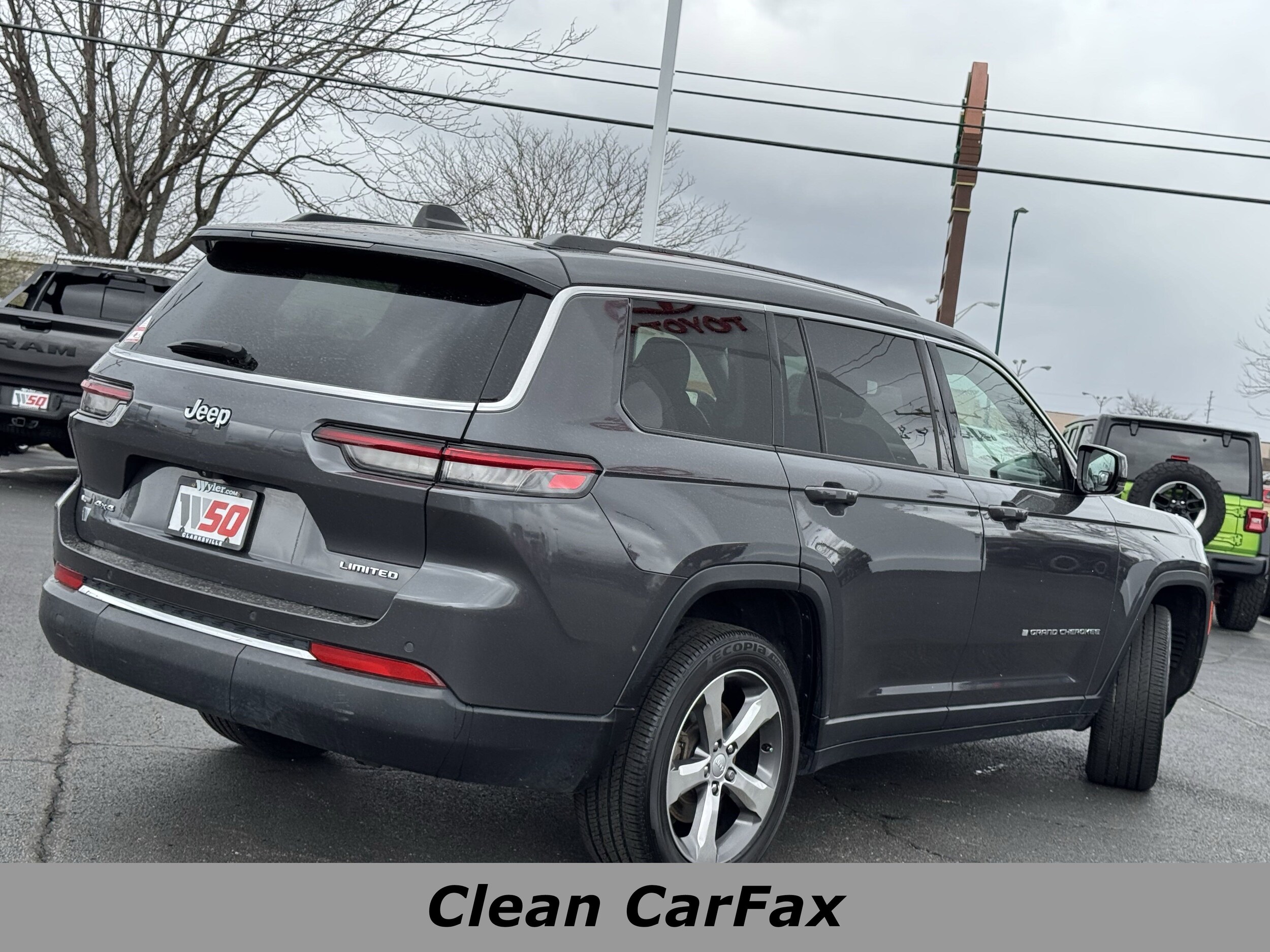 2021 Jeep Grand Cherokee Limited photo 3