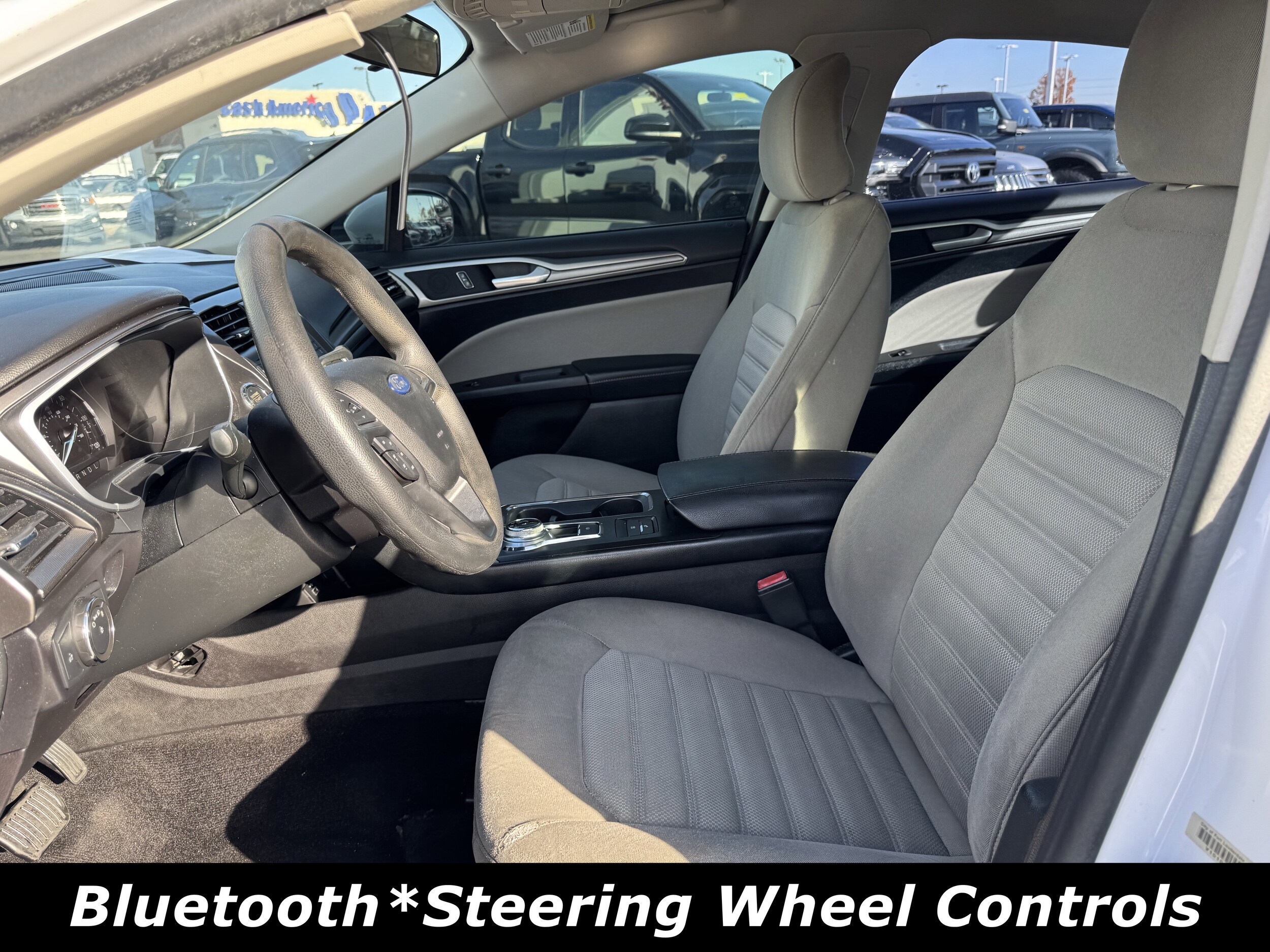 2017 Ford Fusion Hybrid S photo 3