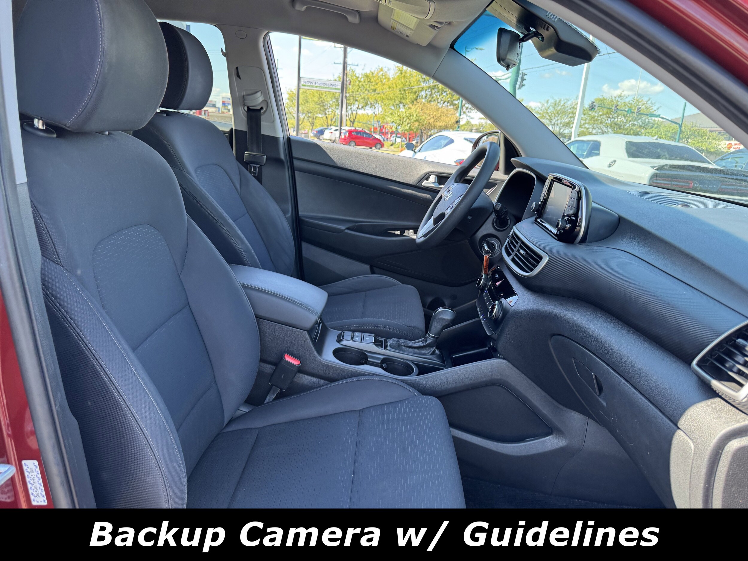 2020 Hyundai Tucson SE photo 3