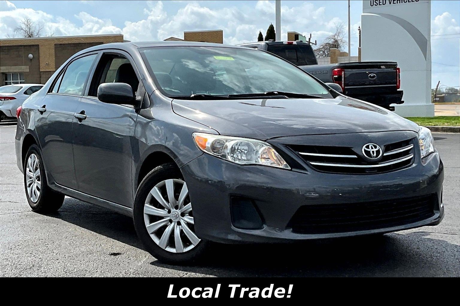 Used 2013 Toyota Corolla LE with VIN 2T1BU4EE7DC004194 for sale in Clarksville, IN