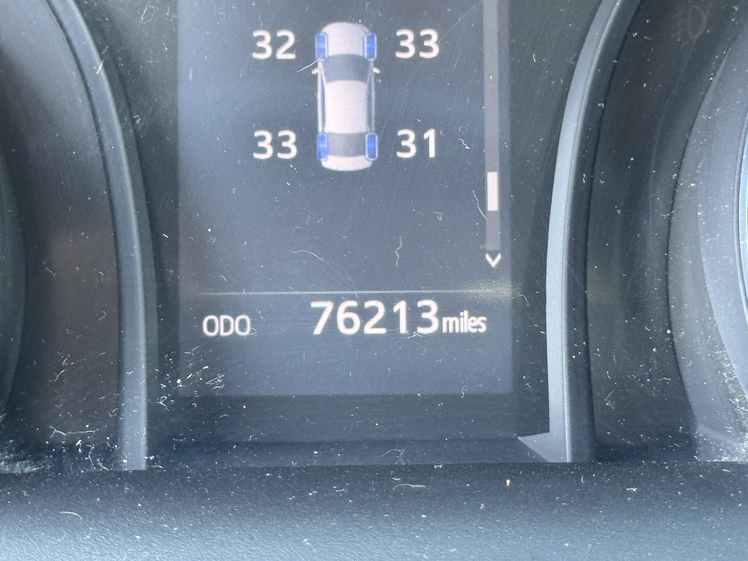 2018 Toyota Camry SE photo 4