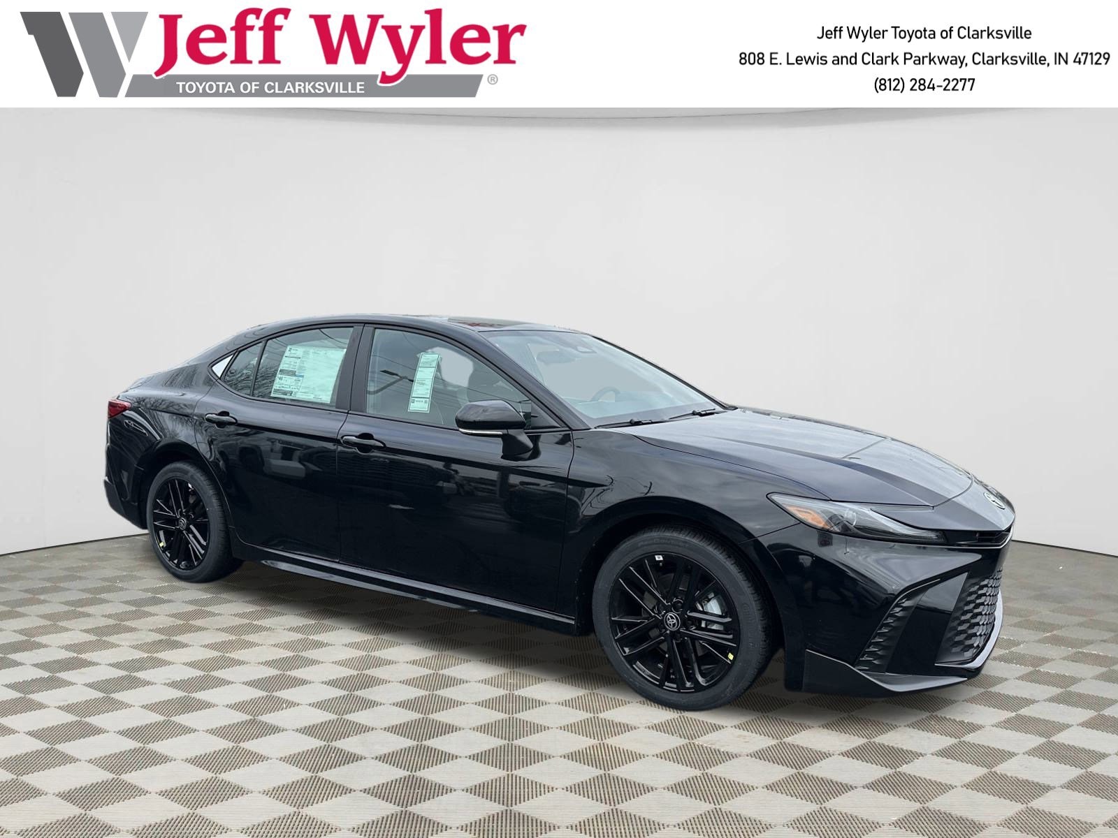 2026 Toyota Camry SE's photo