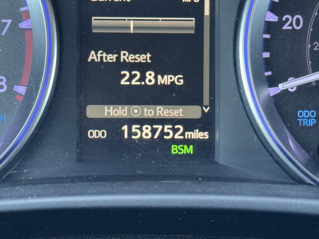 Used 2019 Toyota Highlander XLE V6 SUV