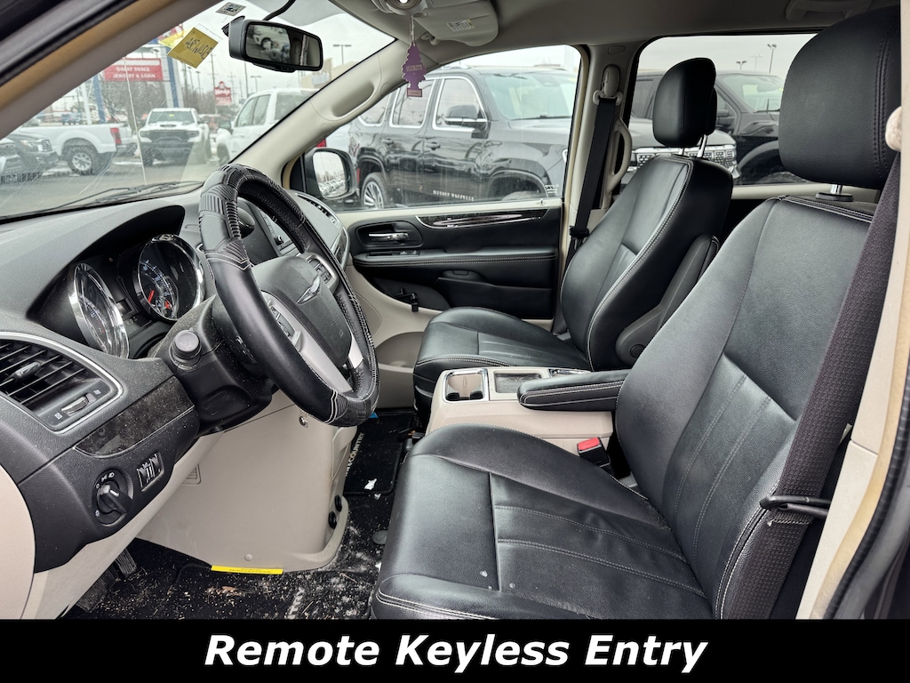 Used 2015 Chrysler Town & Country LX Van