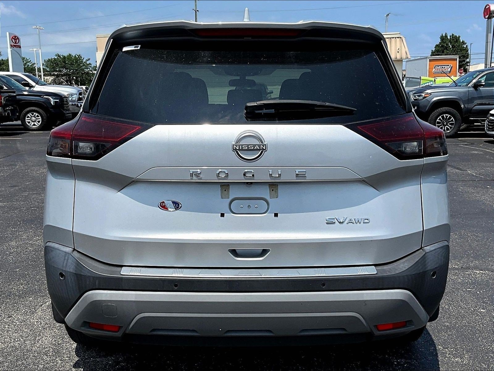 2022 Nissan Rogue SV - Photo 7