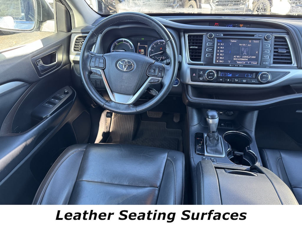 Used 2019 Toyota Highlander Hybrid XLE V6 SUV