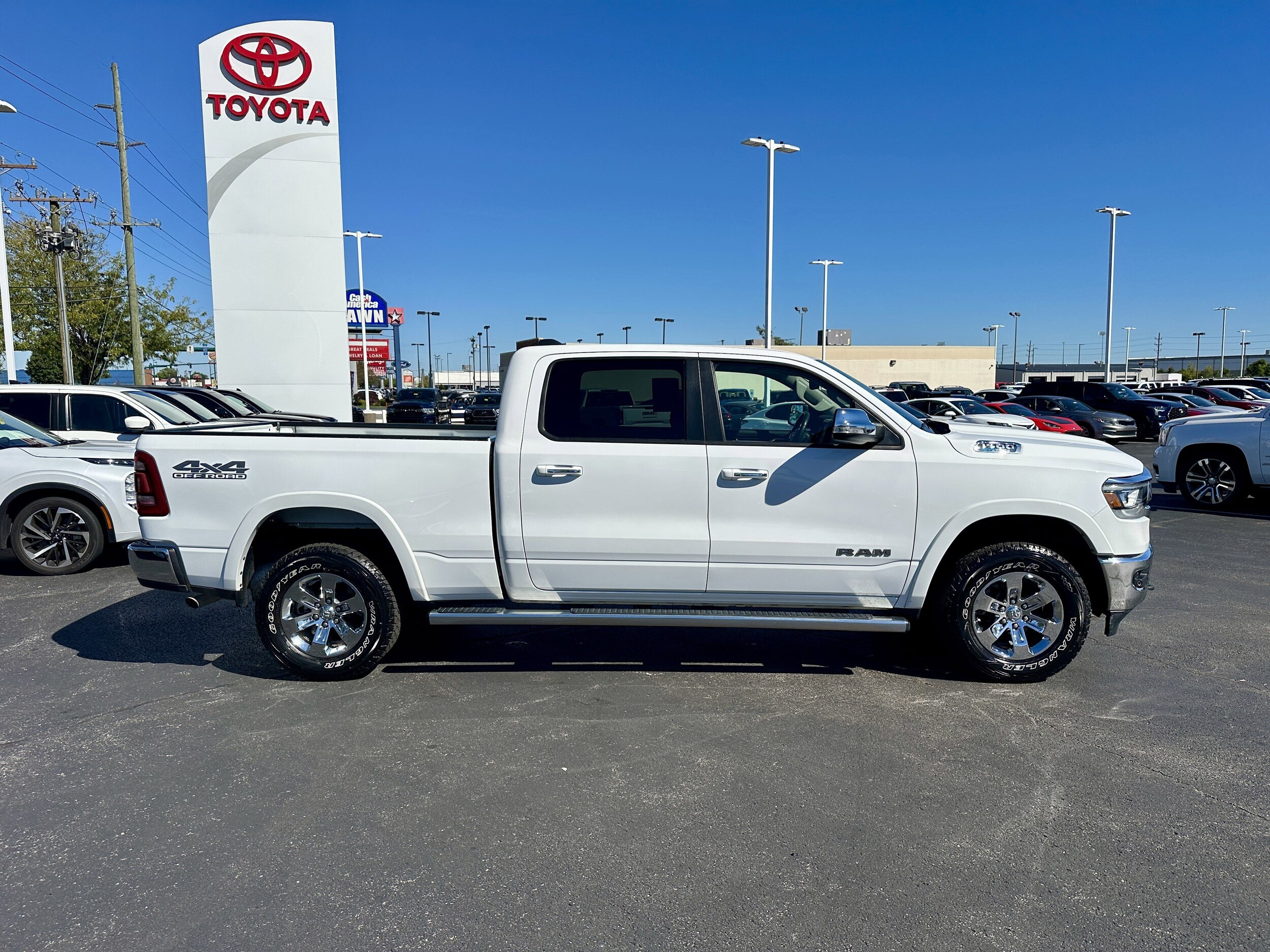 2022 Ram 1500 Laramie photo 4
