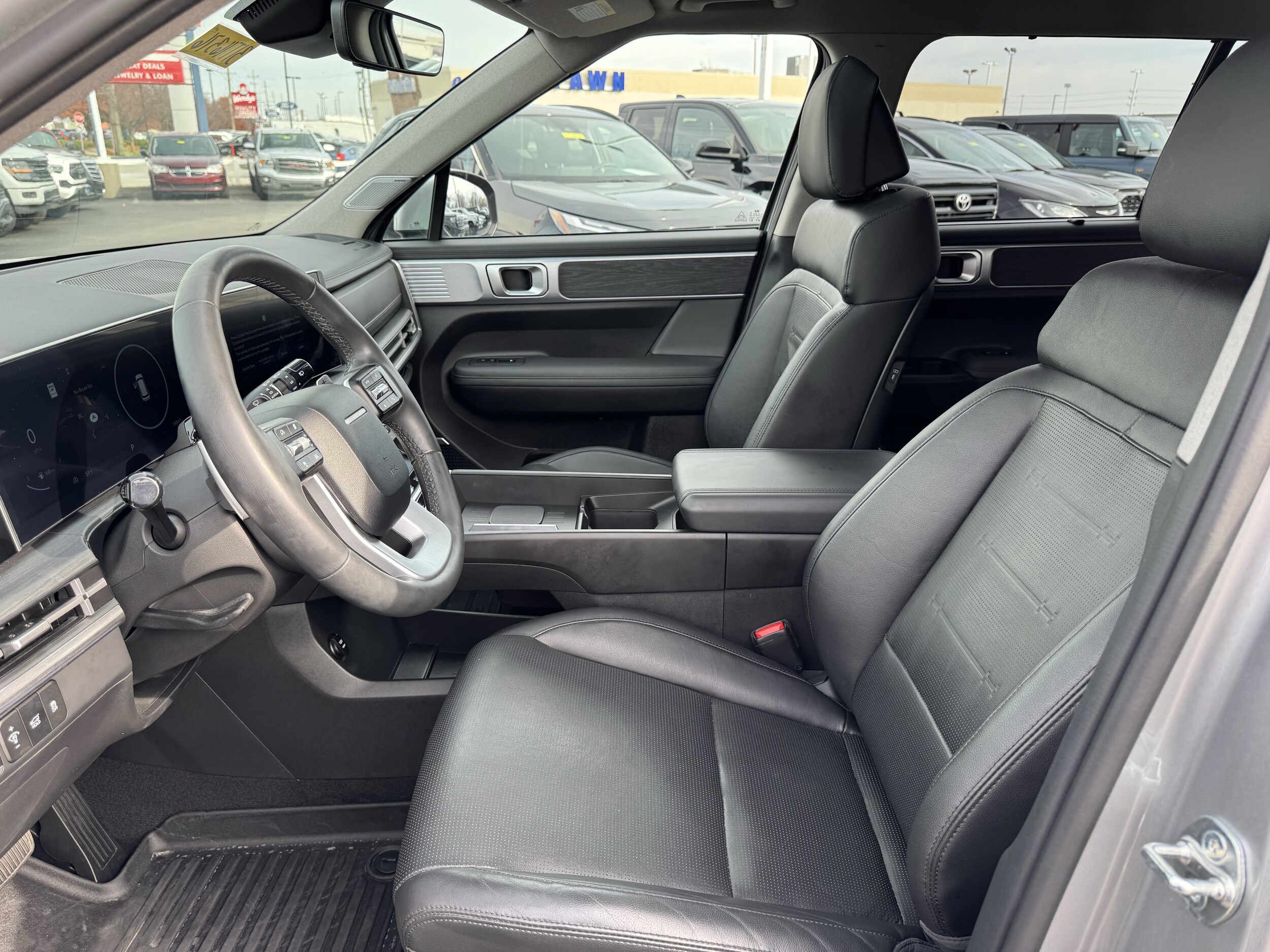 2024 Hyundai Santa Fe Limited photo 3