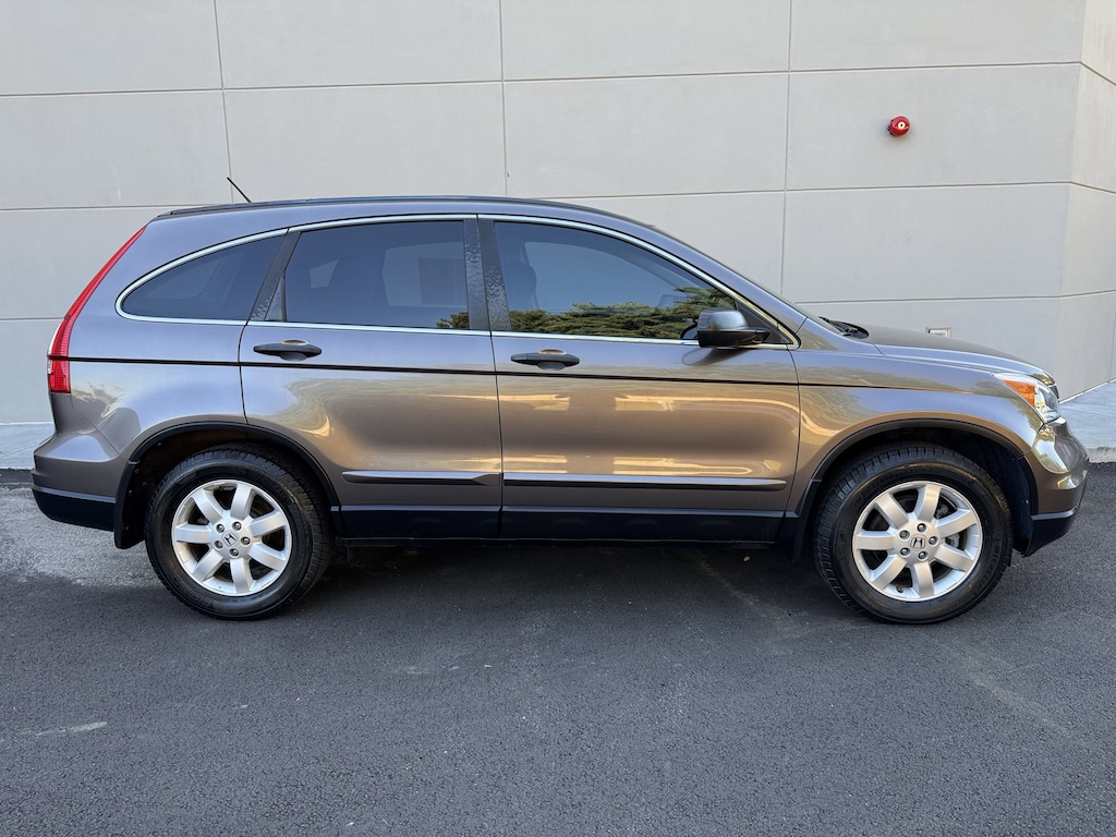 Used 2011 Honda CR-V SE SUV