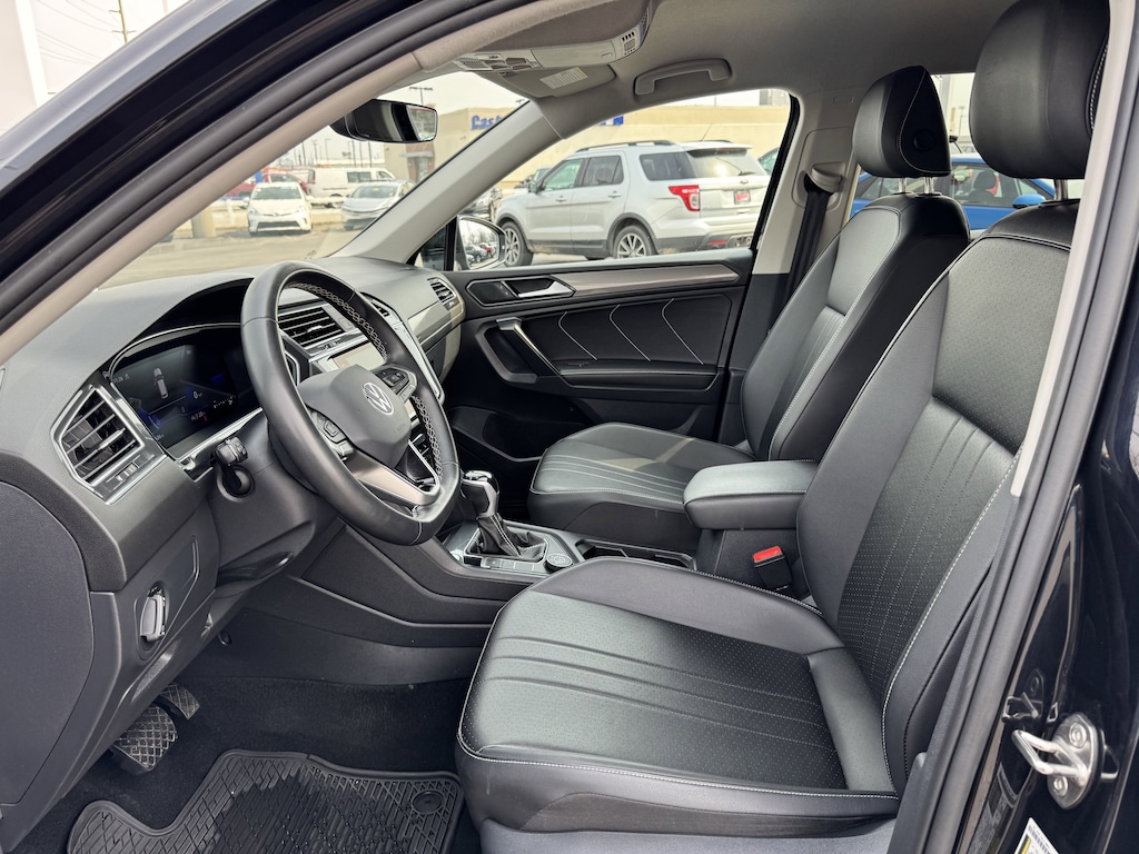 Used 2023 Volkswagen Tiguan 2.0T SE SUV