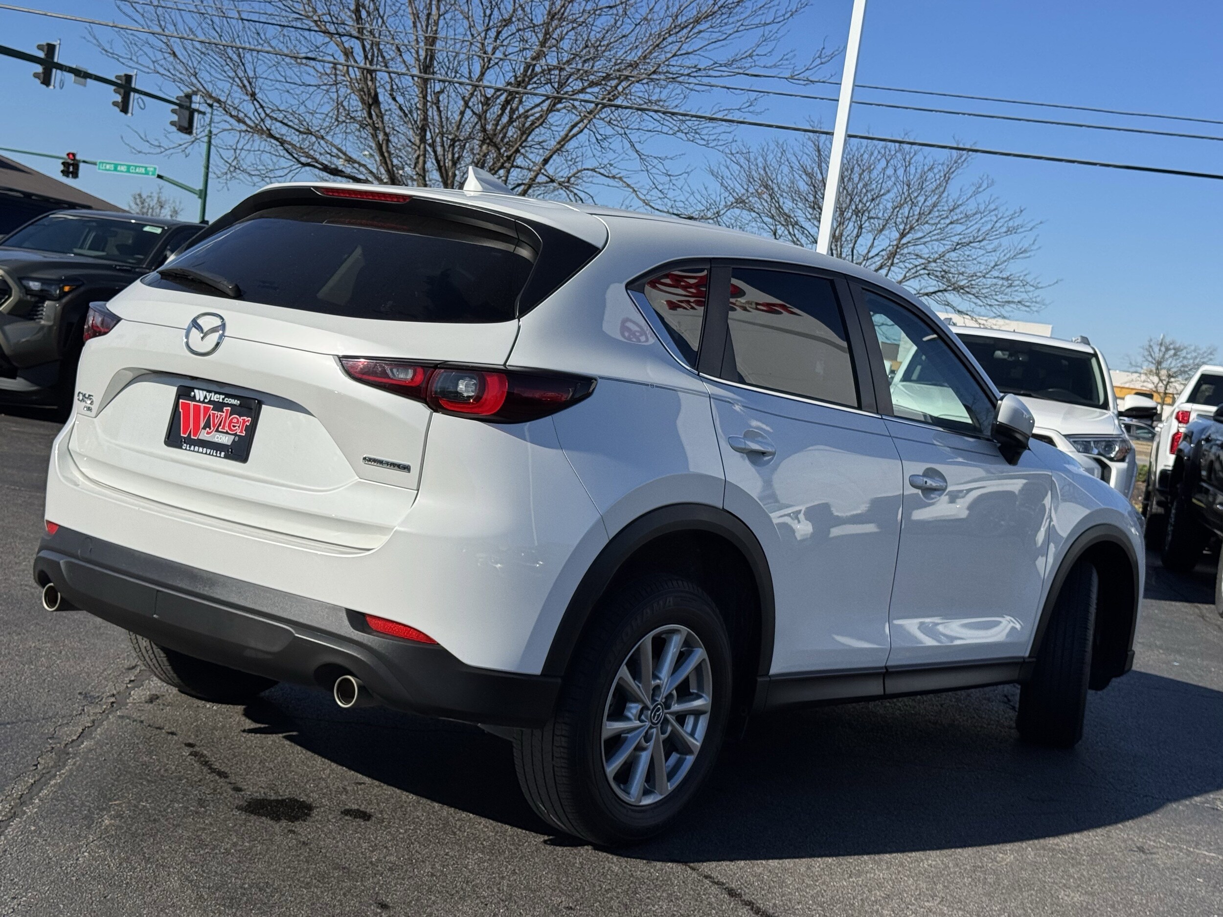 2023 Mazda CX-5 2.5 Select photo 2
