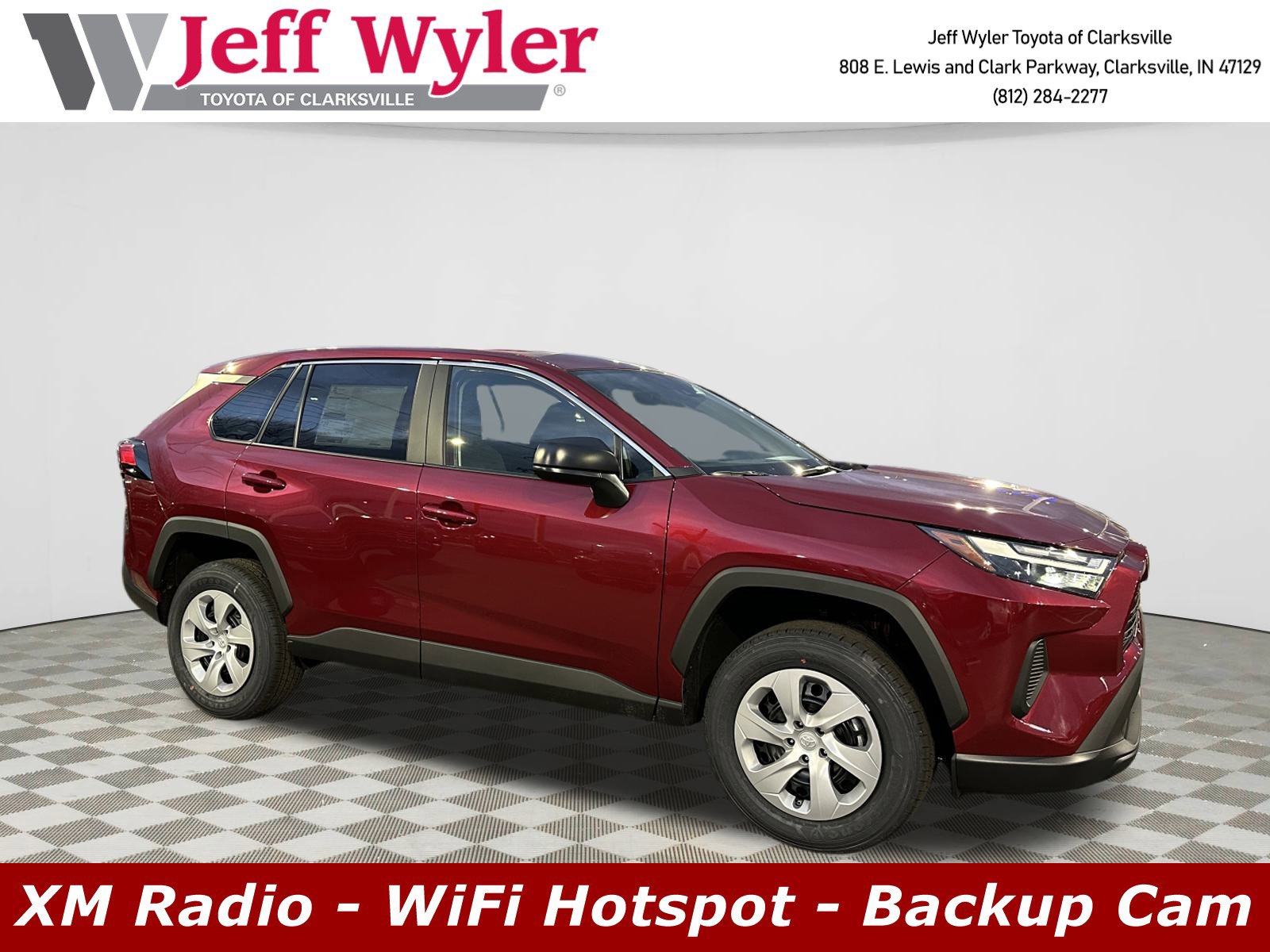 2025 Toyota RAV4 LE's photo