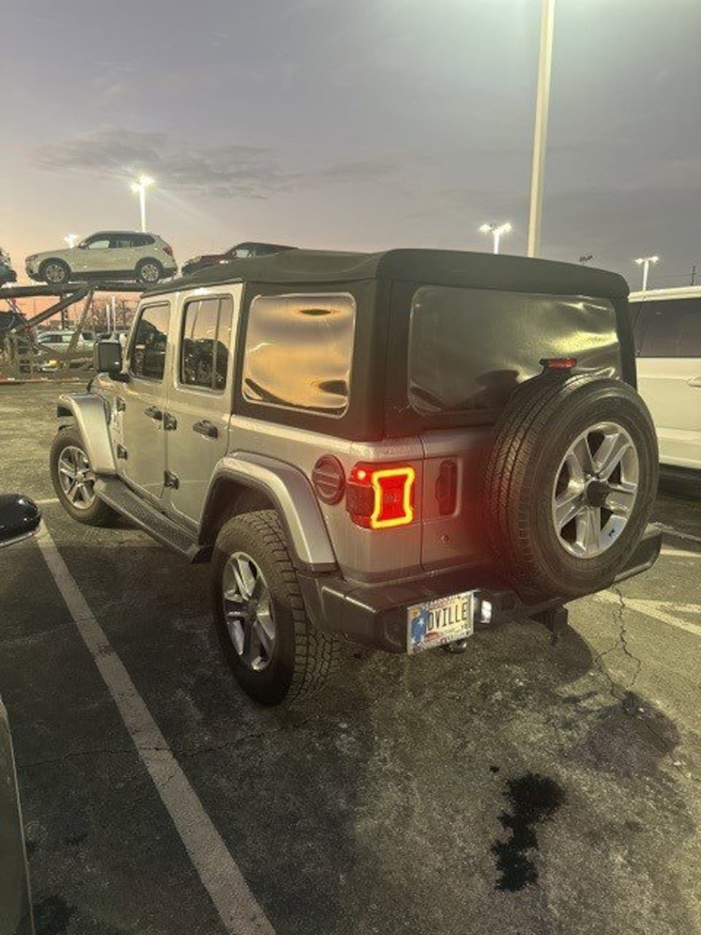 Used 2018 Jeep Wrangler Unlimited Sahara 4x4 SUV