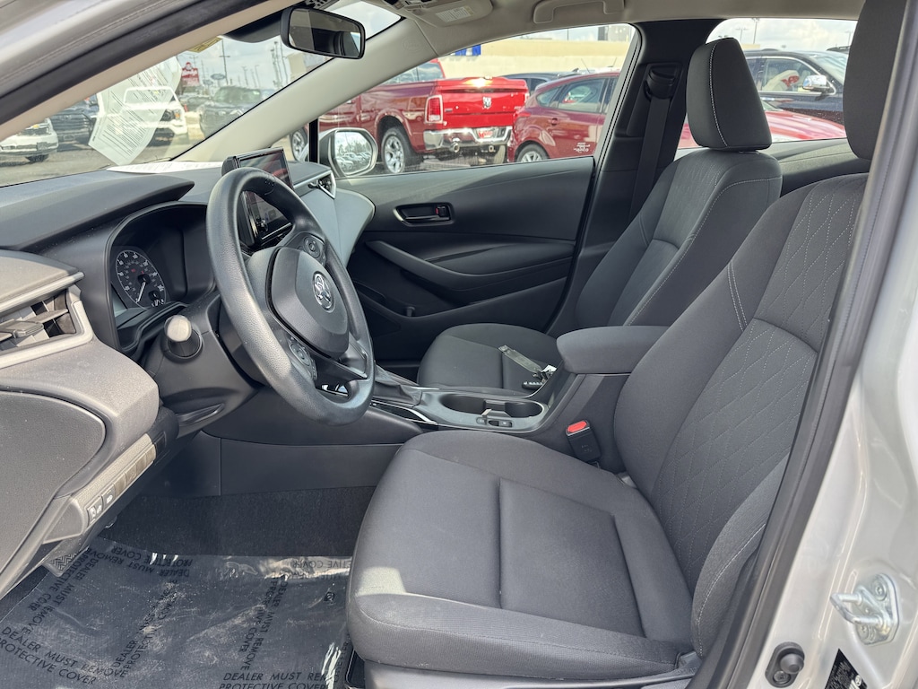 Used 2024 Toyota Corolla LE Sedan