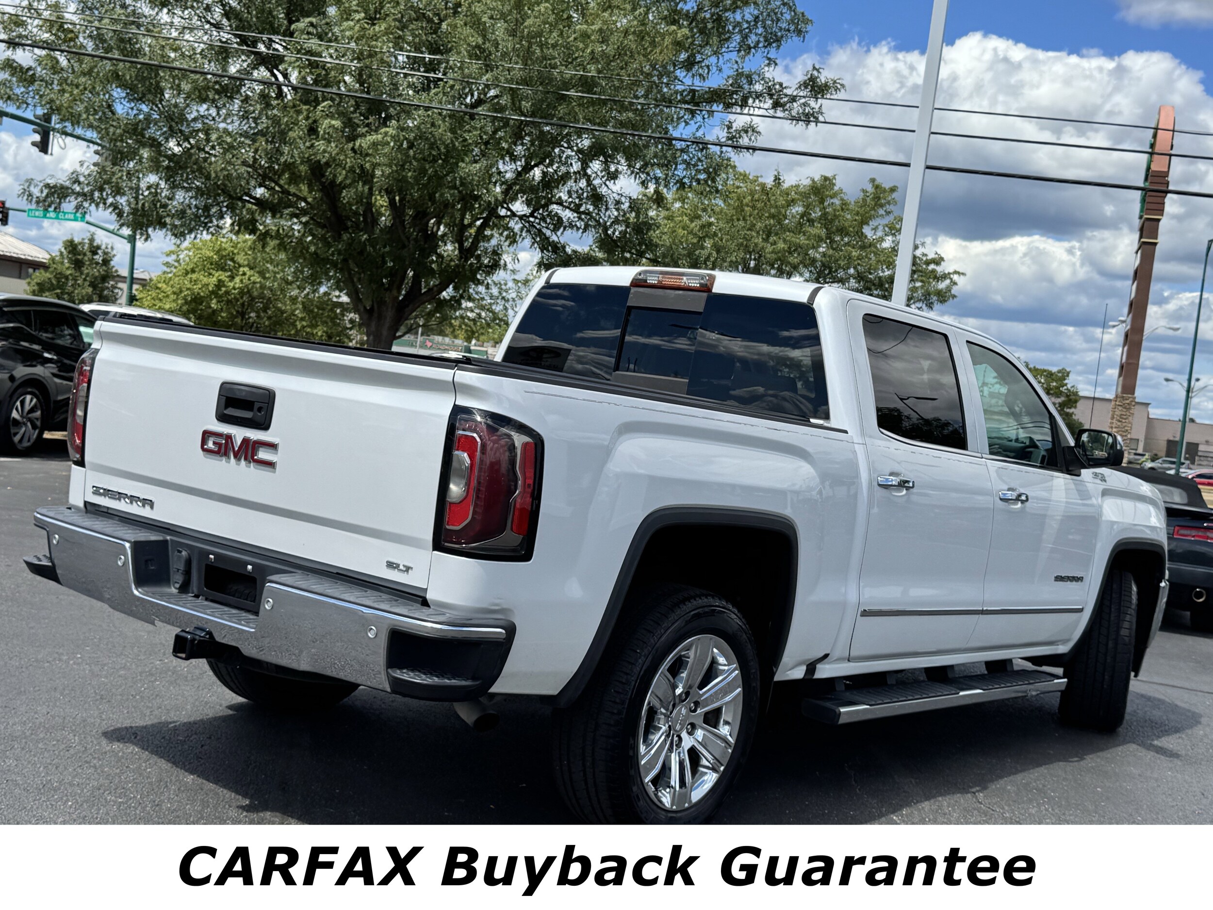 2018 Gmc Sierra 1500 SLT photo 3