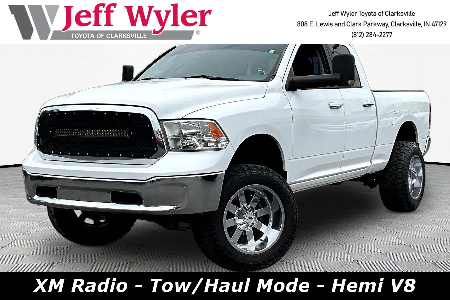 2017 RAM 1500 SLT 4x4 Quad Cab 6'4's photo
