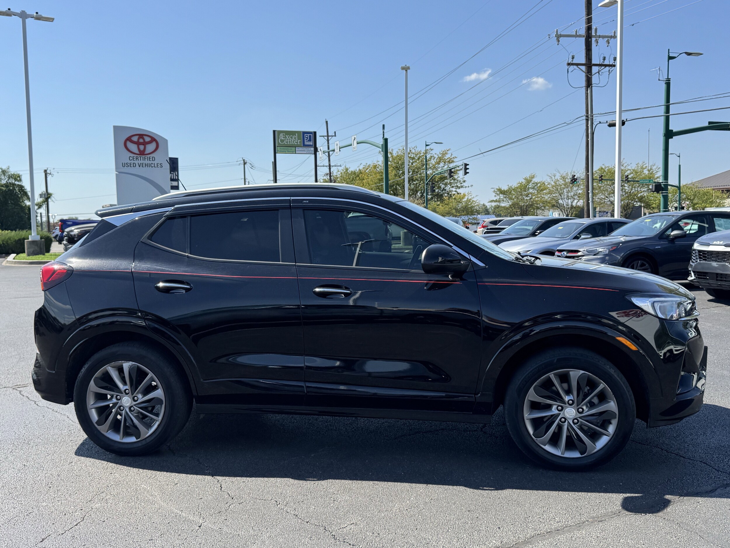 2020 Buick Encore GX Select photo 2