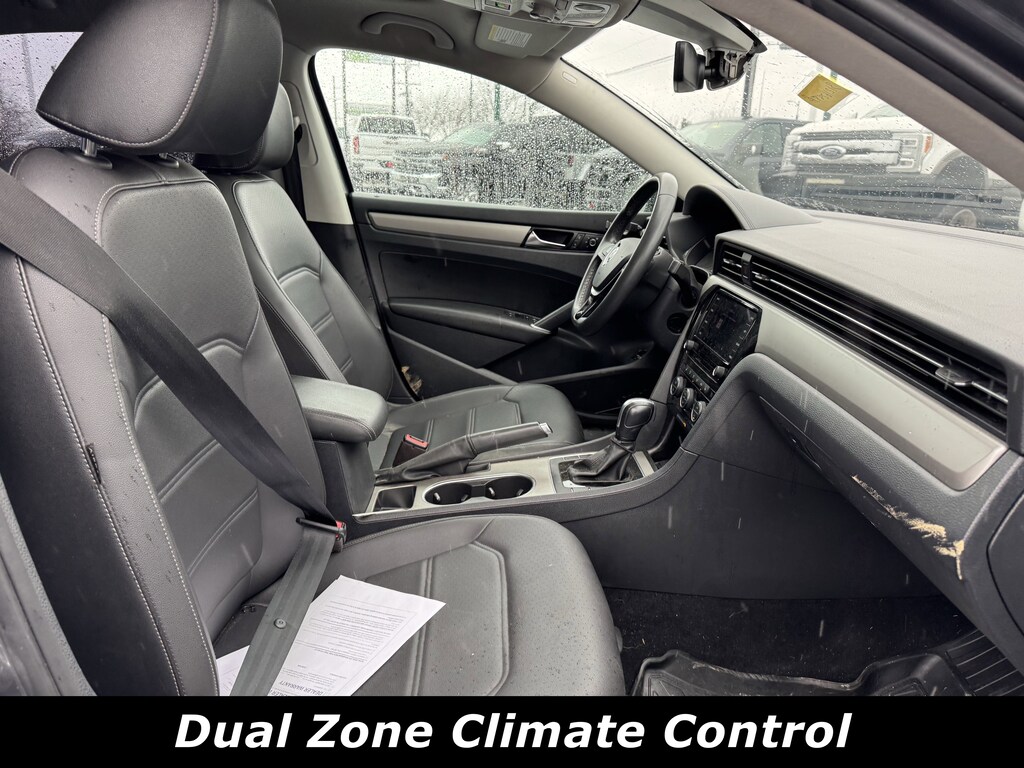 Used 2022 Volkswagen Passat 2.0T SE Sedan