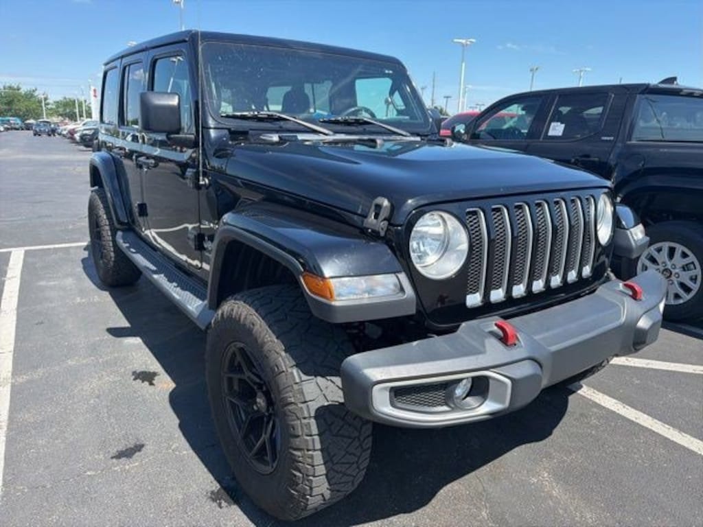 Used 2018 Jeep Wrangler Unlimited Sahara 4x4 SUV