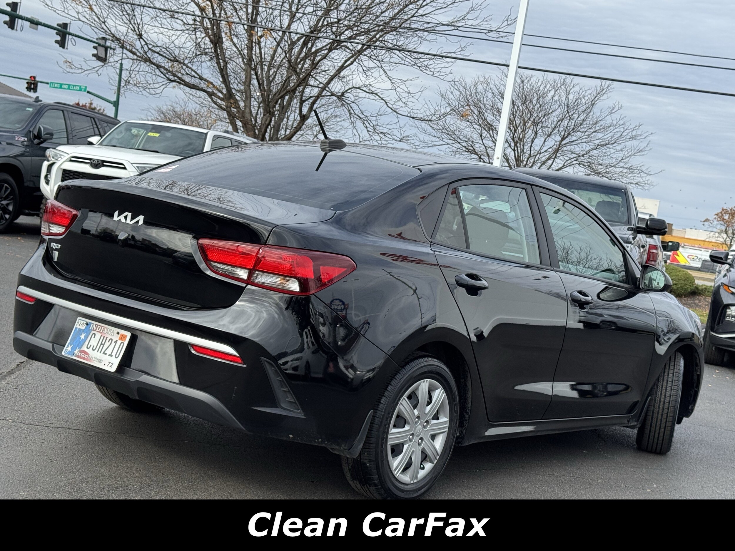 2022 Kia Rio S photo 3